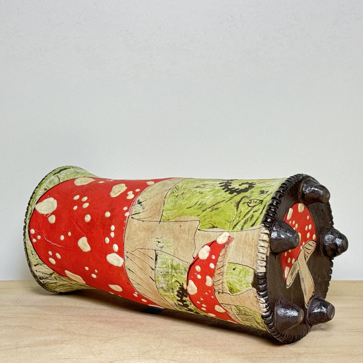 Toadstool Vase4.jpg