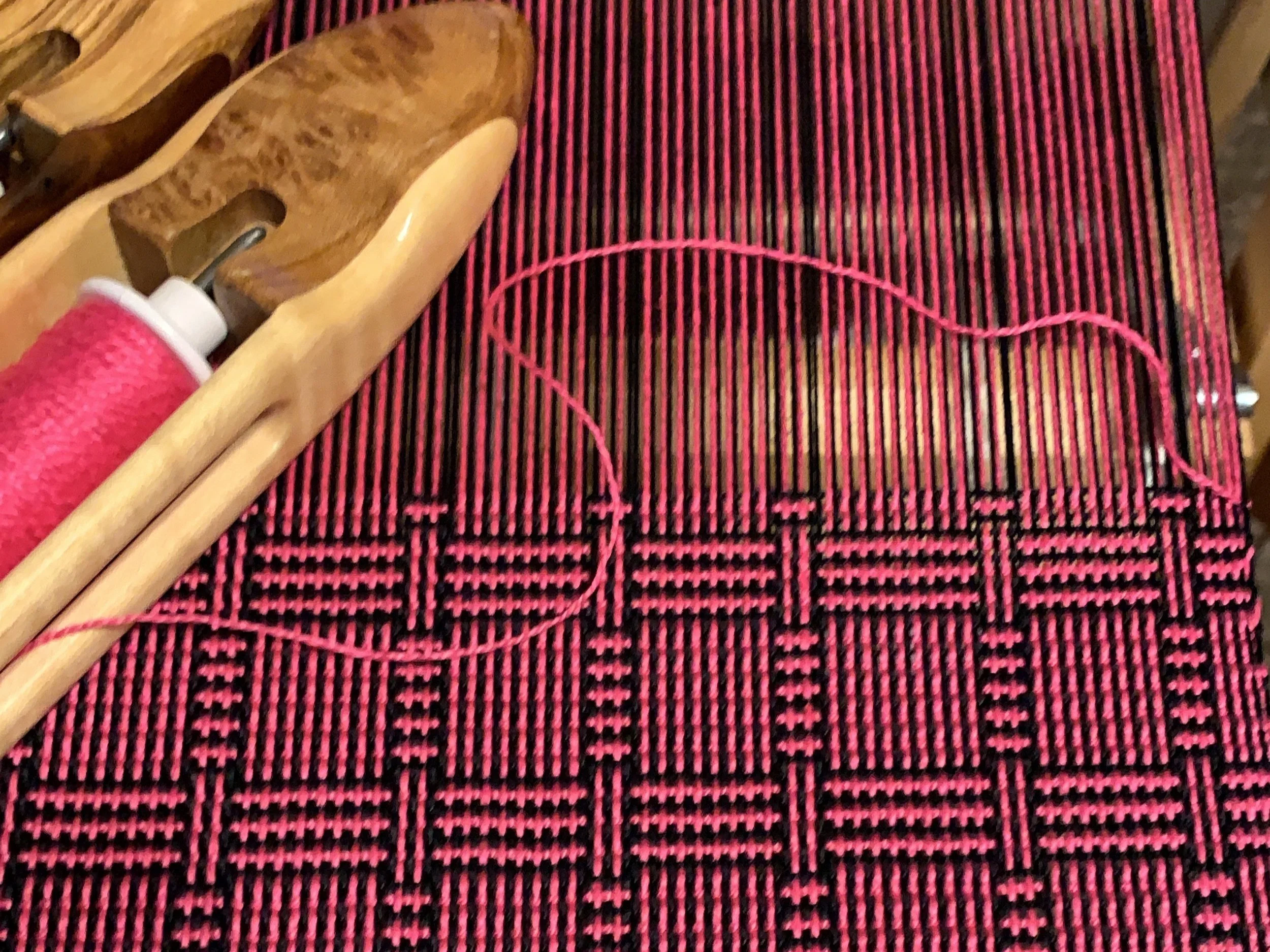 Learn To Weave on a Floor Loom — Tempe Yarn & Fiber