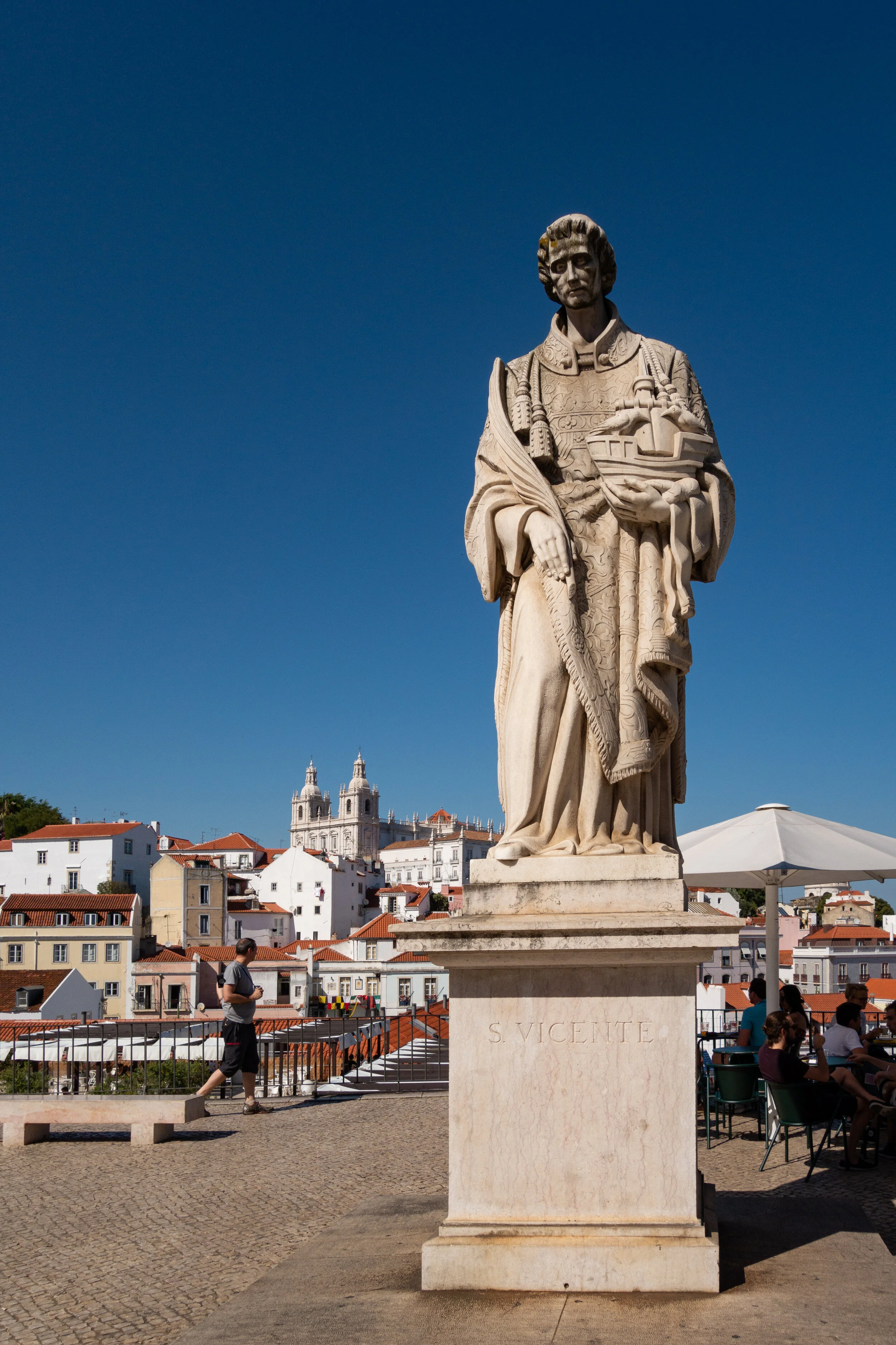 Statuesque - Lisbon, Portugal - Sony RX100-II