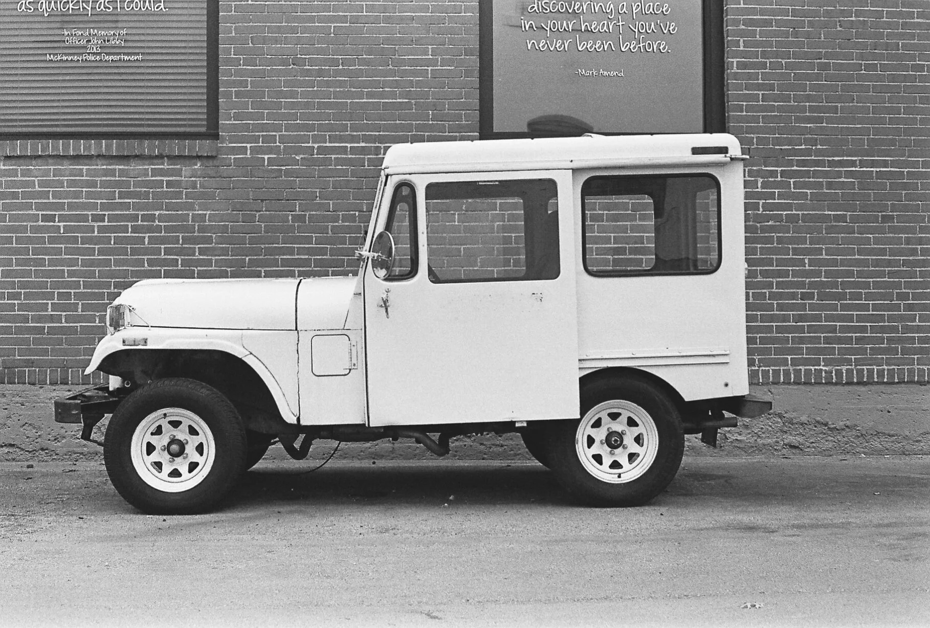 Mail Delivery - McKinney, Texas - Contax G1