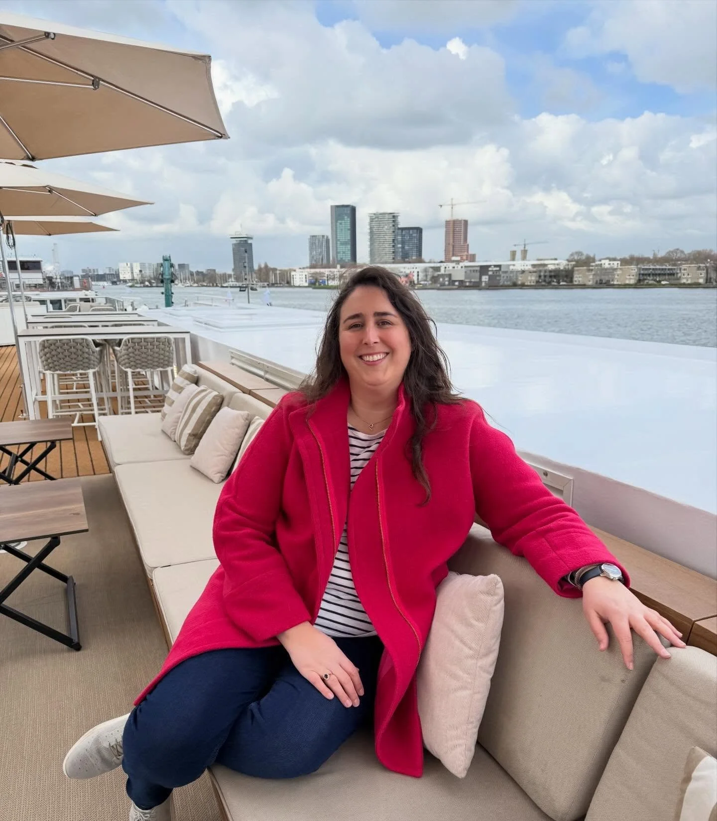 Solo travelers deserve to explore the world without paying double and the travel industry is finally starting to listen!

&bull; River cruise lines that waive or have minimal solo supplements (some even with solo cabins!) 
&bull; Ocean cruise lines t