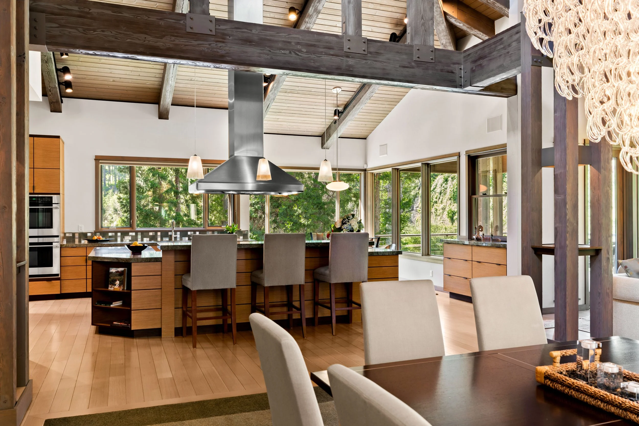 Eugene_Real_Estate_Photography_High End-158.jpg