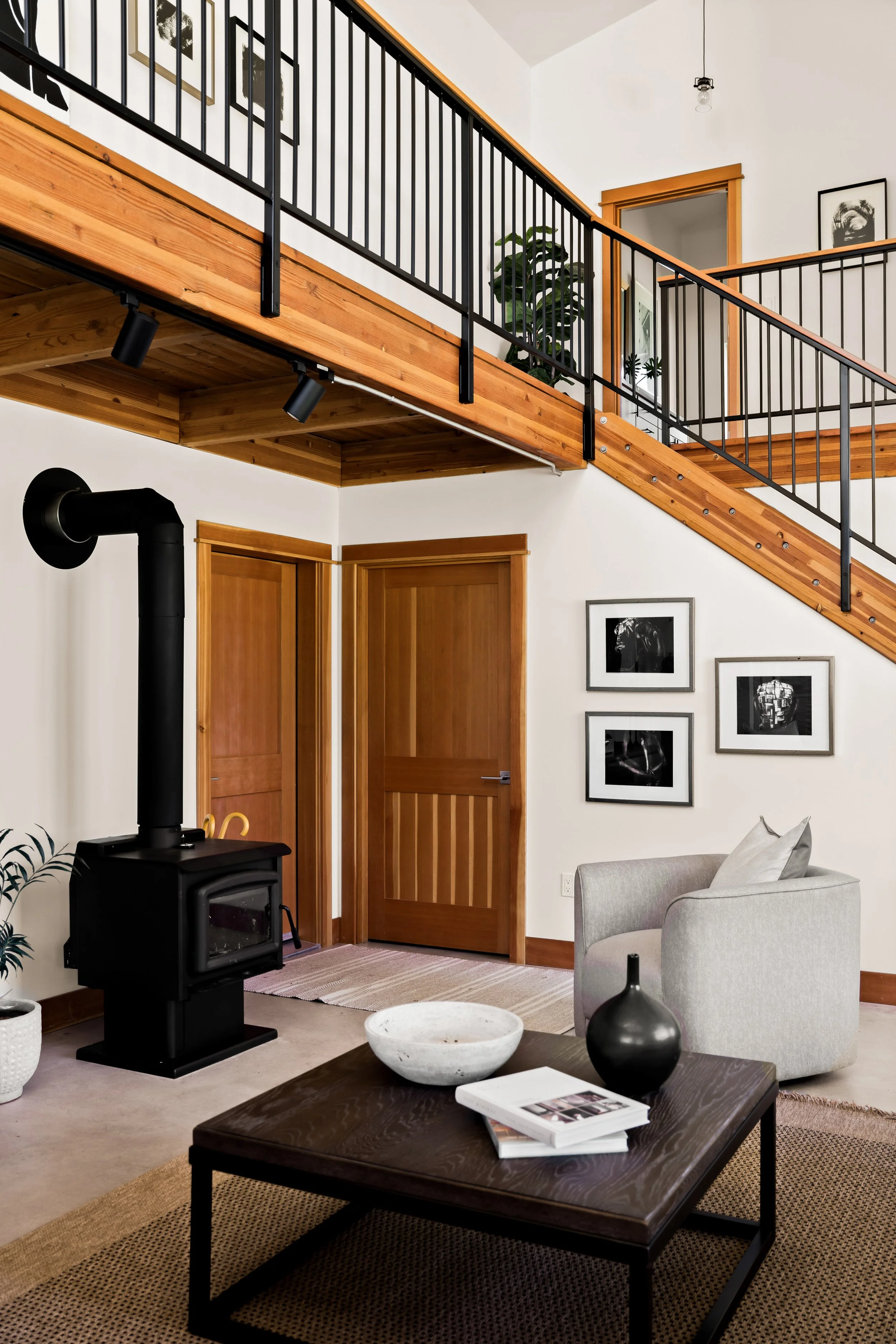 Eugene_Architecture_Photography_Mckenzie-02.jpg