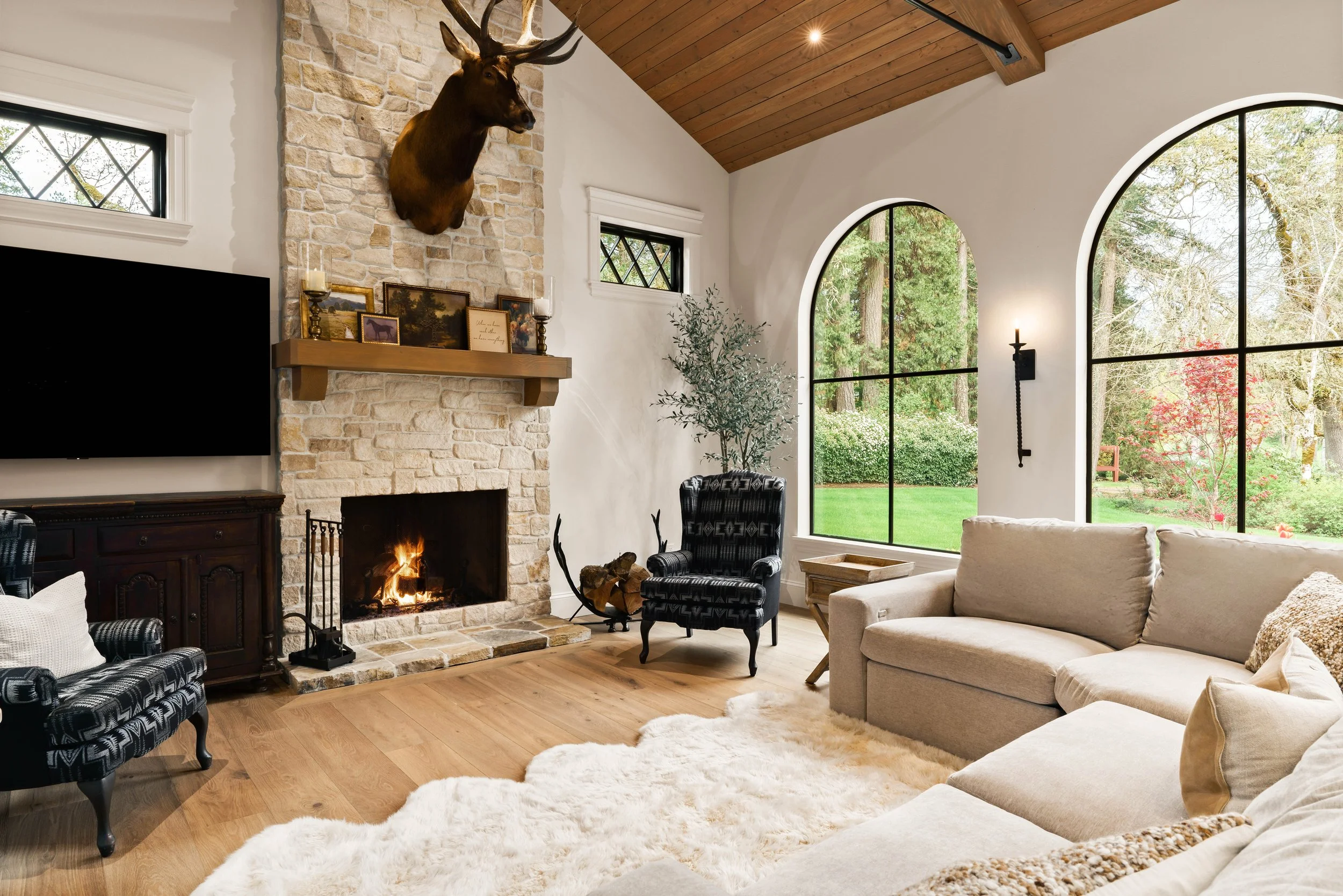 Eugene_Architecture_Photography_CC-02.jpg