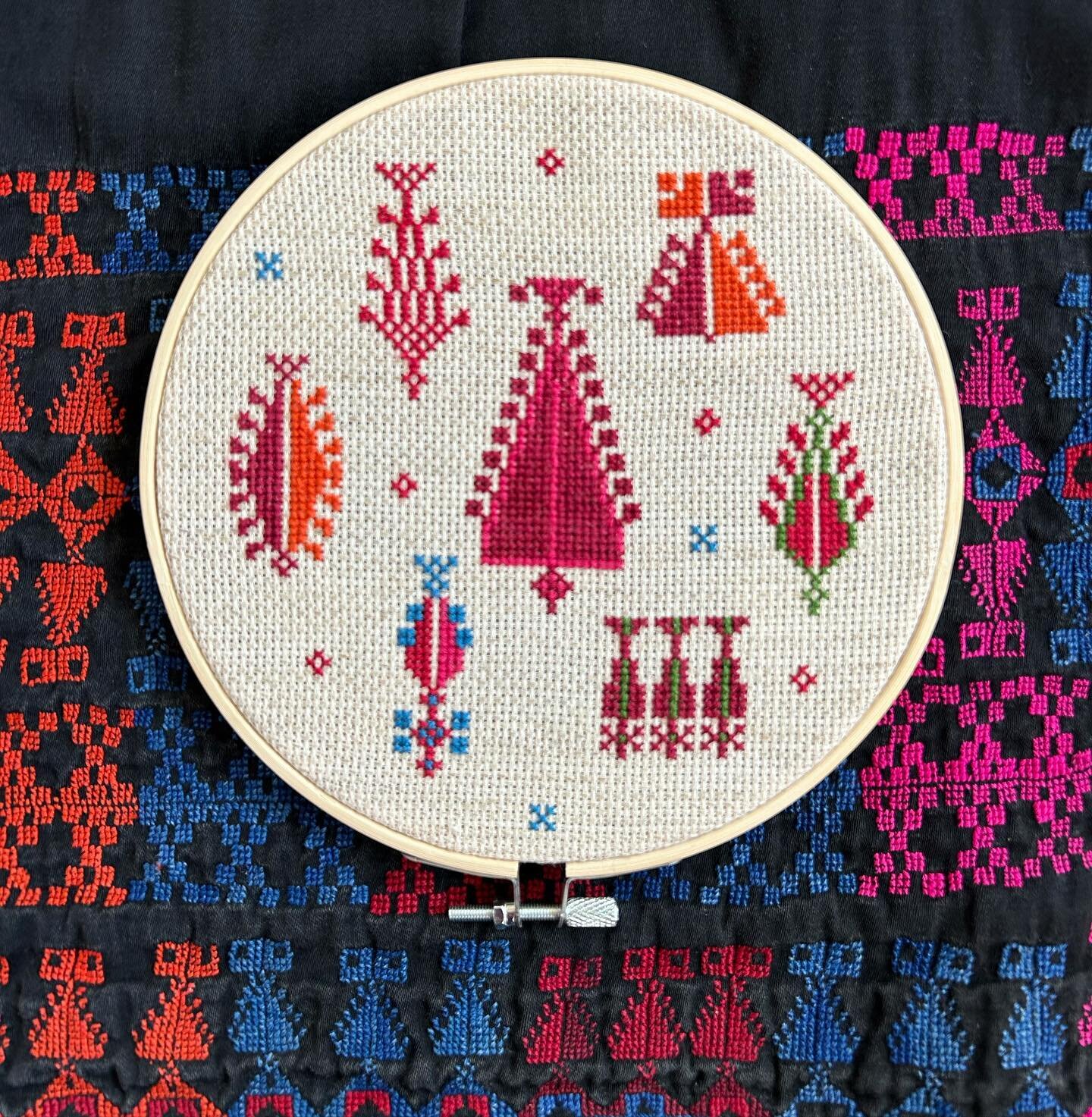 Trees of Palestine embroidery kit for beginners, intermediate level. 

Now available on our site folkglory.com (worldwide shipping) and @tirazcentre and @rummancollective in Amman Jordan.

The Cypress Tree was the most important and widespread motif 