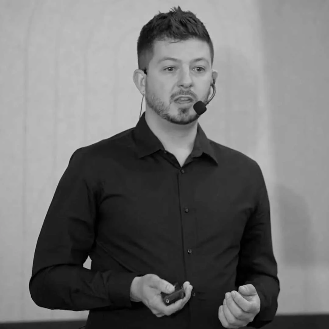 Dr. Thomas Ryan-Keogh