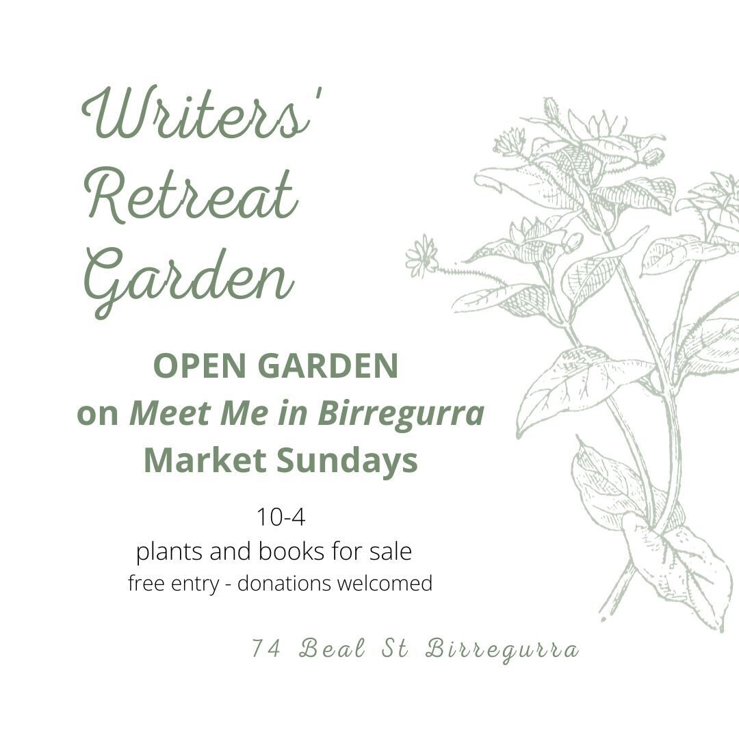 Visitors welcome this Sunday November 12, 2024. 
#writersretreatgarden opens the gates! 
Come and chat about all things gardening - I'll be the one with the spade in my hand. Meet the snail-hunting feather-footed Belgian D'Uccle chickens and learn mo