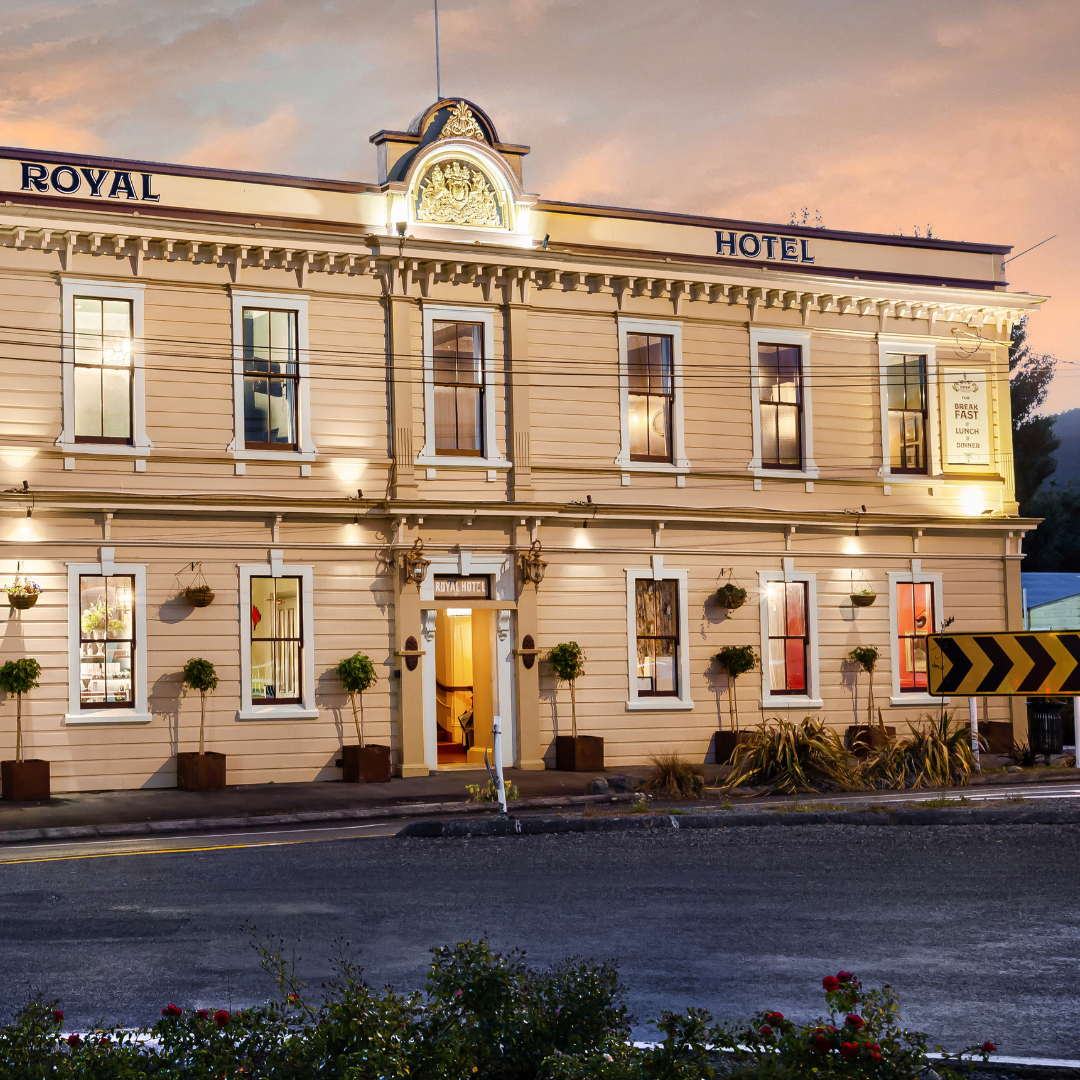 Queen Victoria dinner at The Royal Hotel 