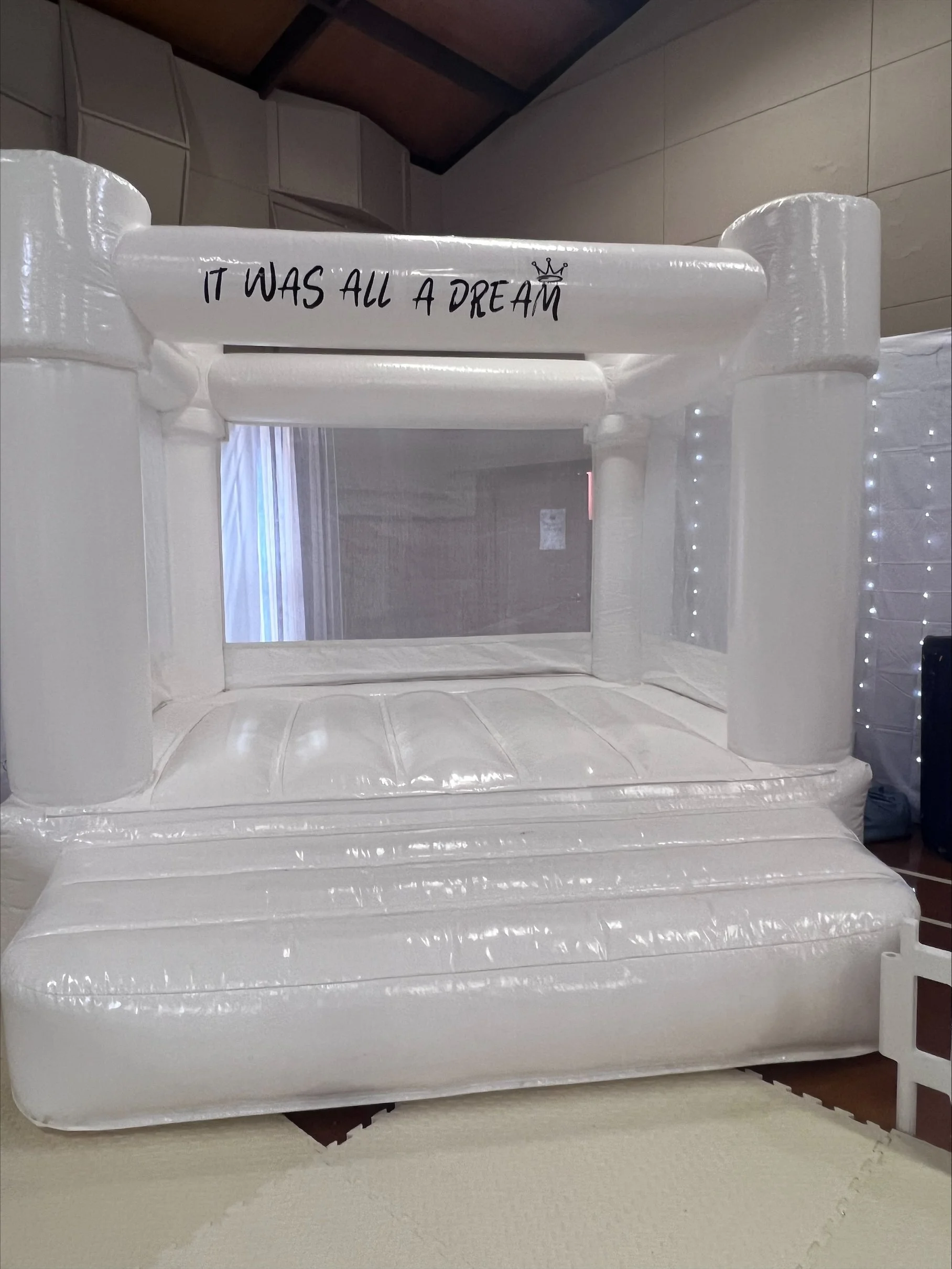 Ultimate Kids Party Experience - Soft play, castles and more!