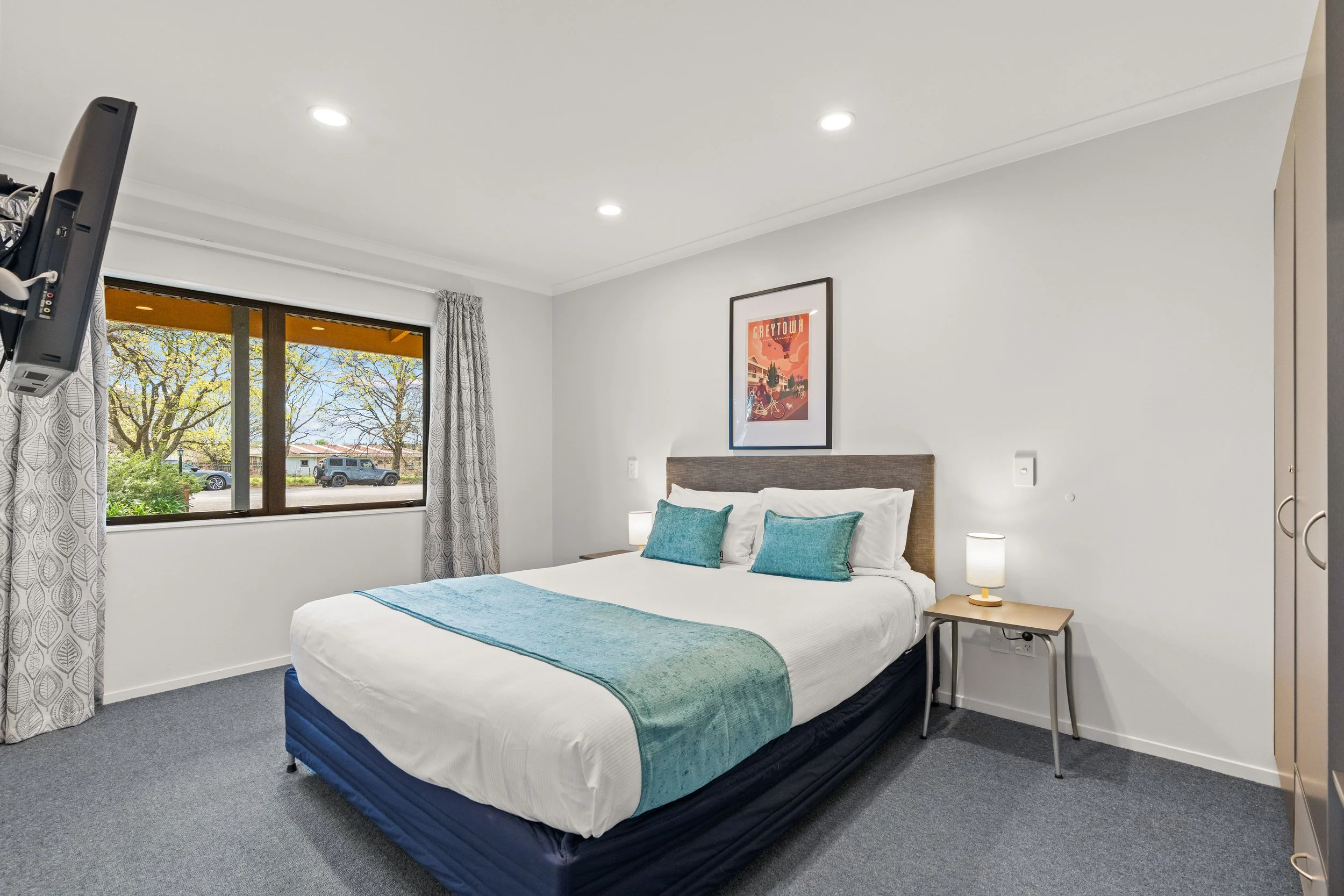 One Bedroom - Queen Murray Chisholm and Yvette Johnson.jpg