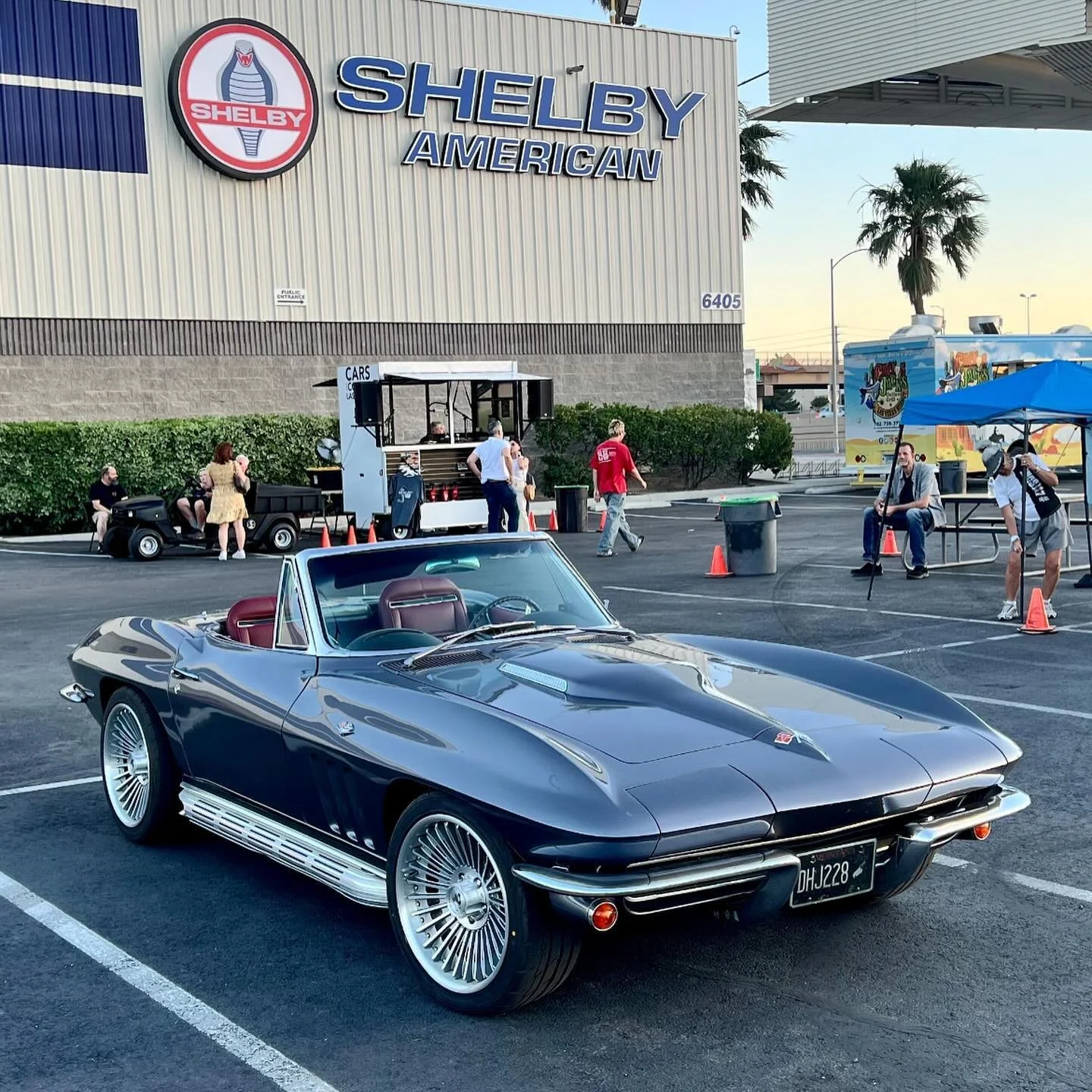 1200 mile road trip from Stevensville Montana &gt; LA. Stoped off at Manpreet&rsquo;s @carsandcurryutah 11am -noon&hellip;great bunch of guys there. What a car scene. Left for Las Vegas trying to make the tail end of the @shelbyamerican &ldquo;Cruise