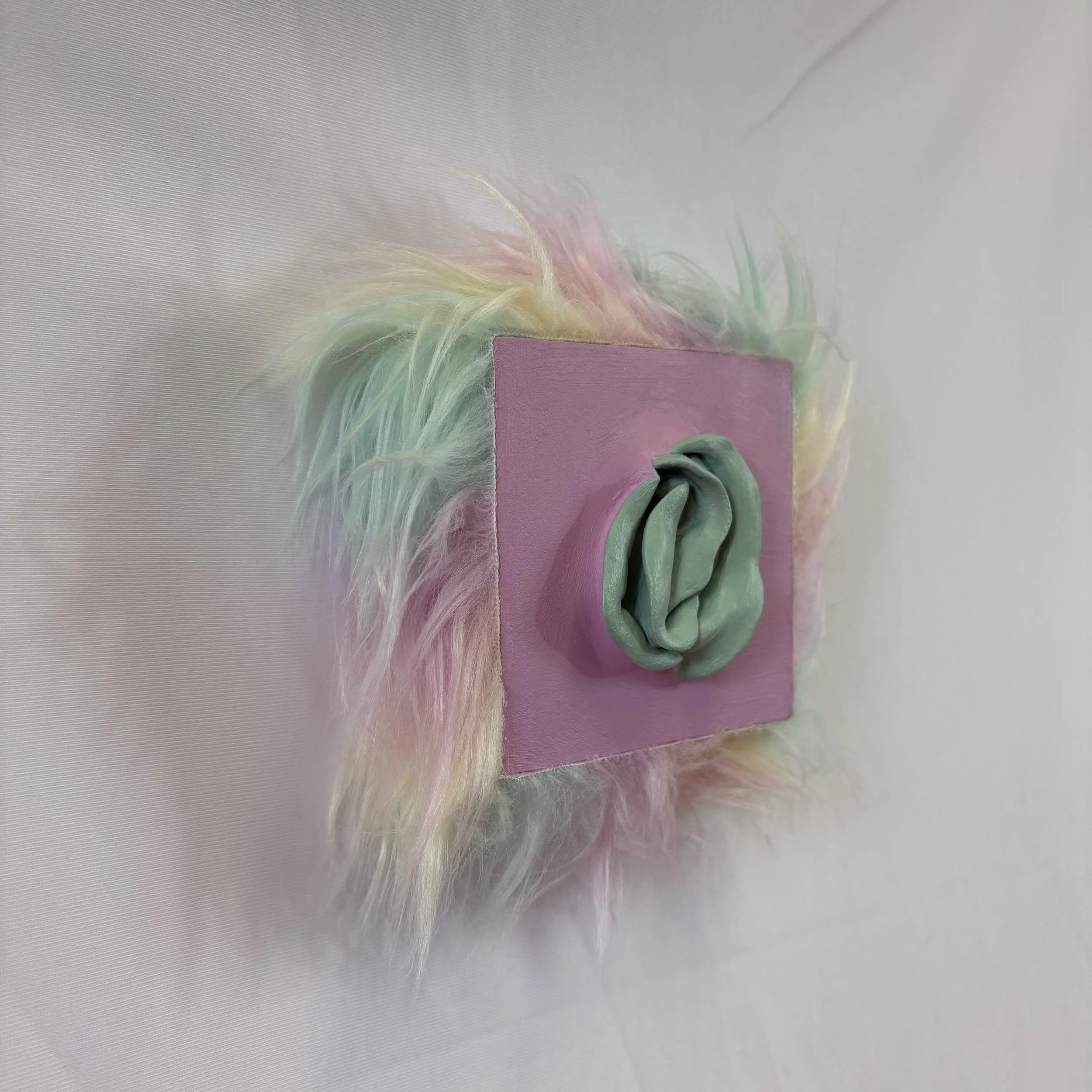 "Chenille" Vulva Board ~ Trolls
