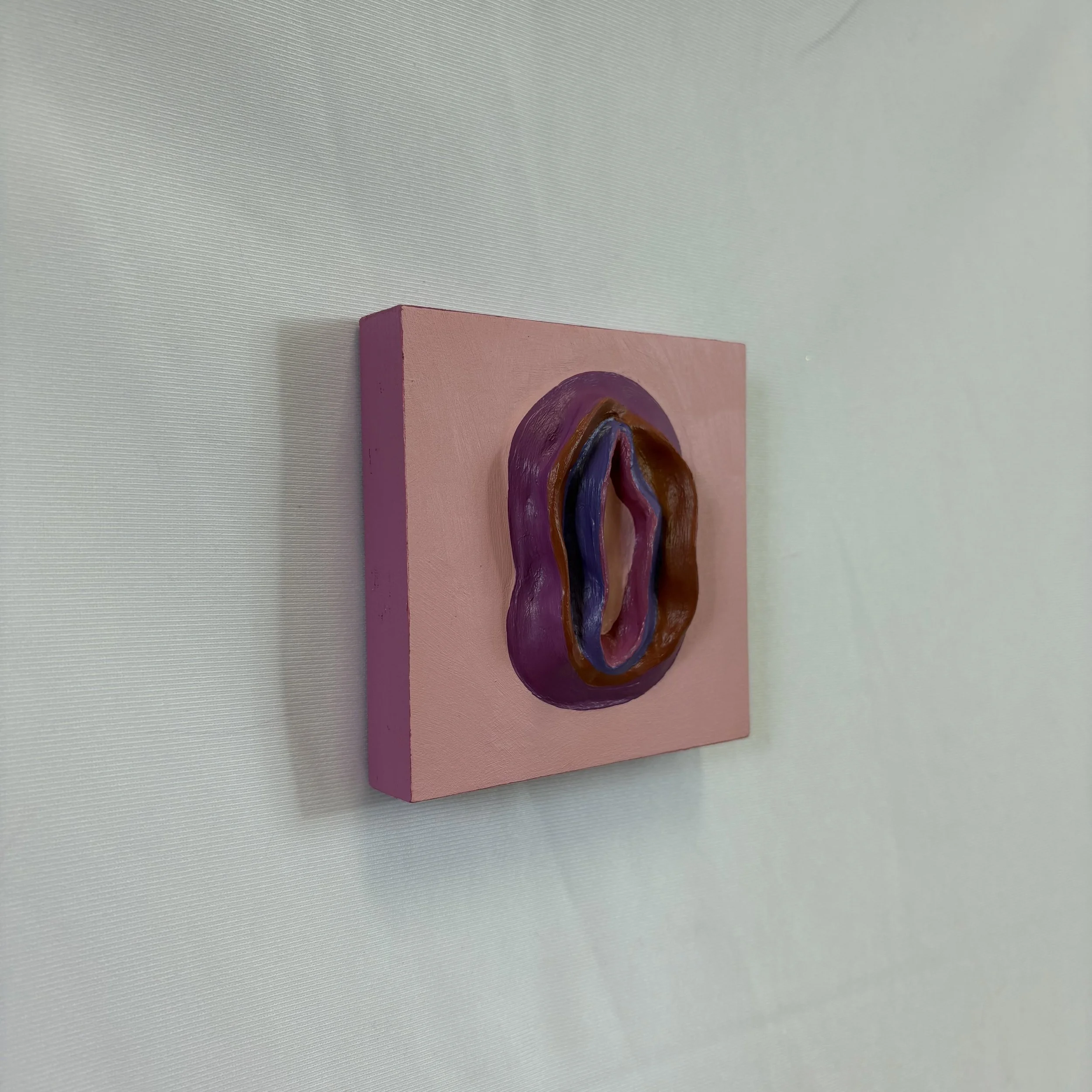 "Gorge" Vulva Board ~ Geo Pussy
