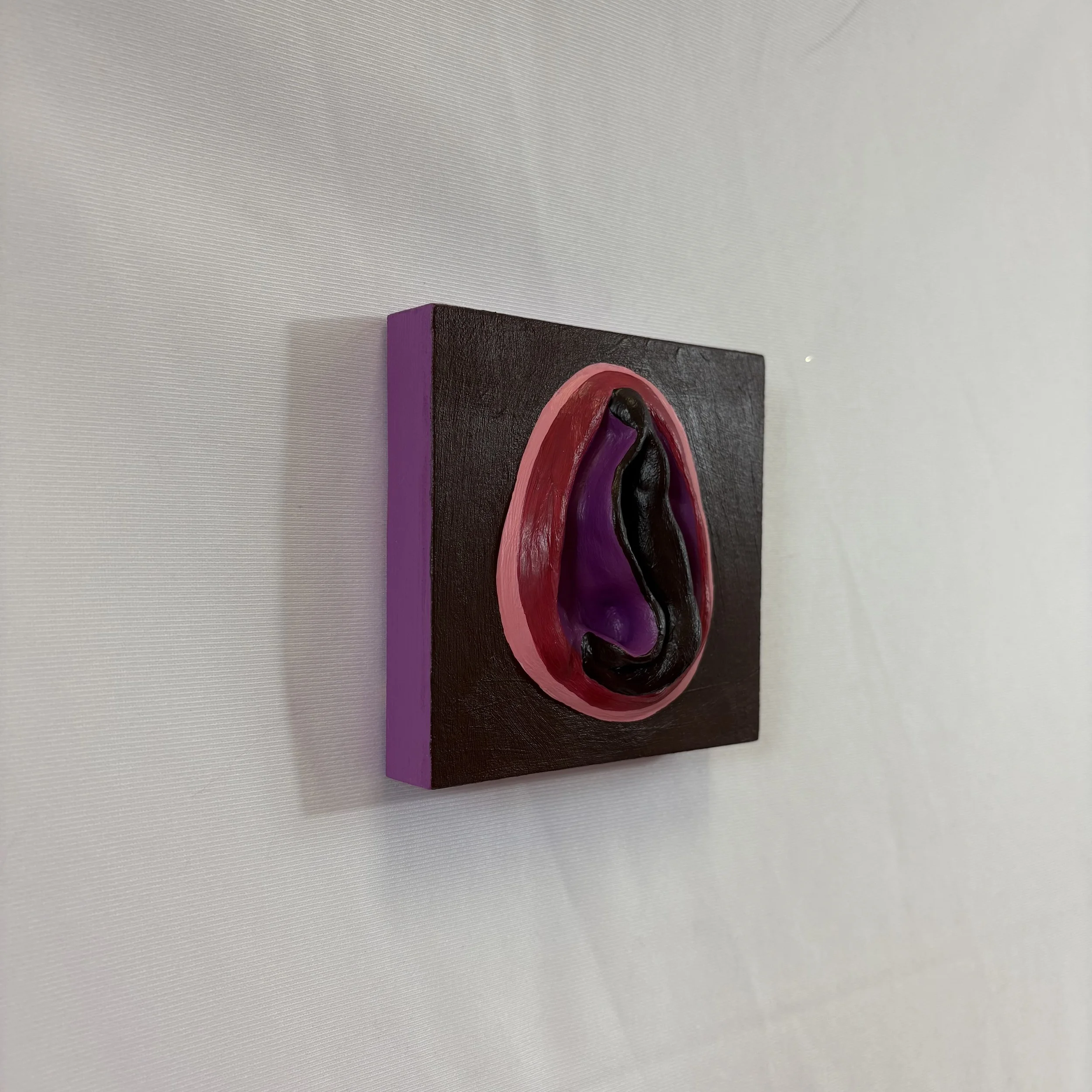 "Delta" Vulva Board ~ Geo Pussy