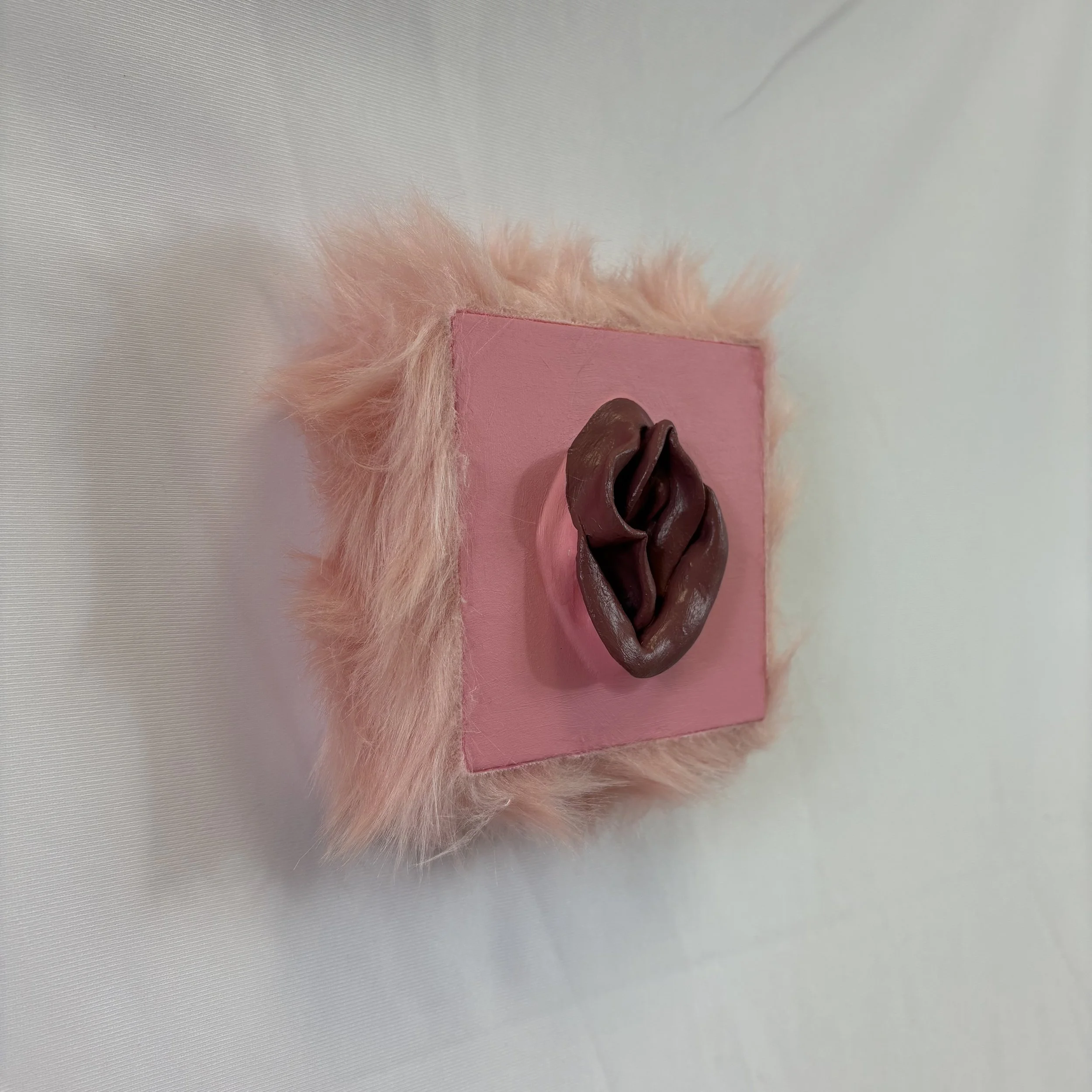 "Tiny Diamond" Vulva Board ~ Trolls