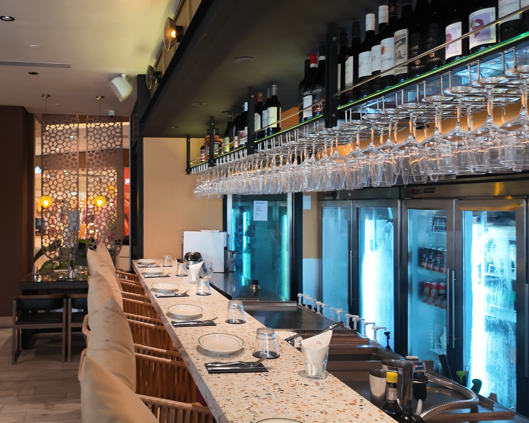 Barossa+Bar+Side.png
