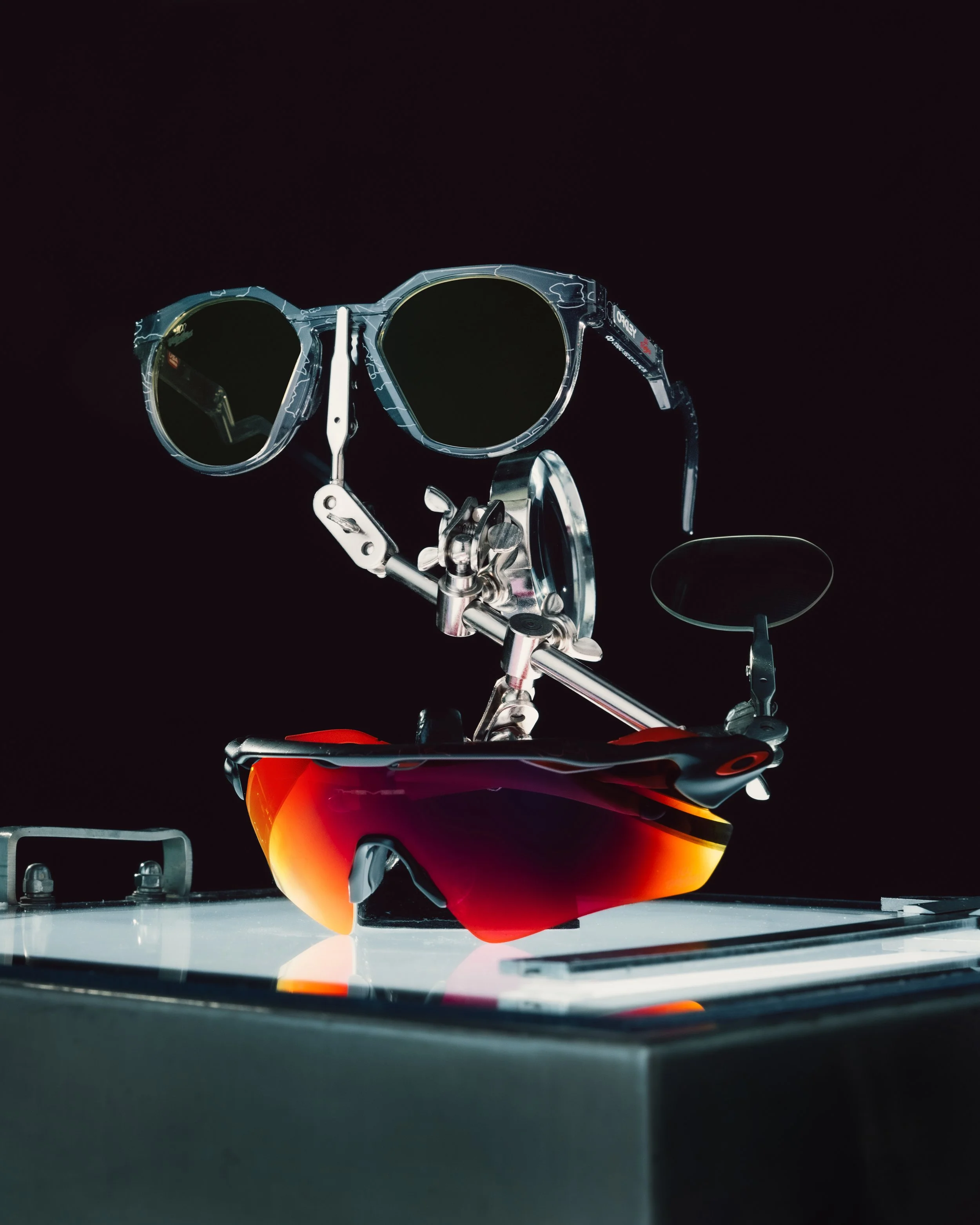 PRODUCT_OAKLEY_100T_10.jpg