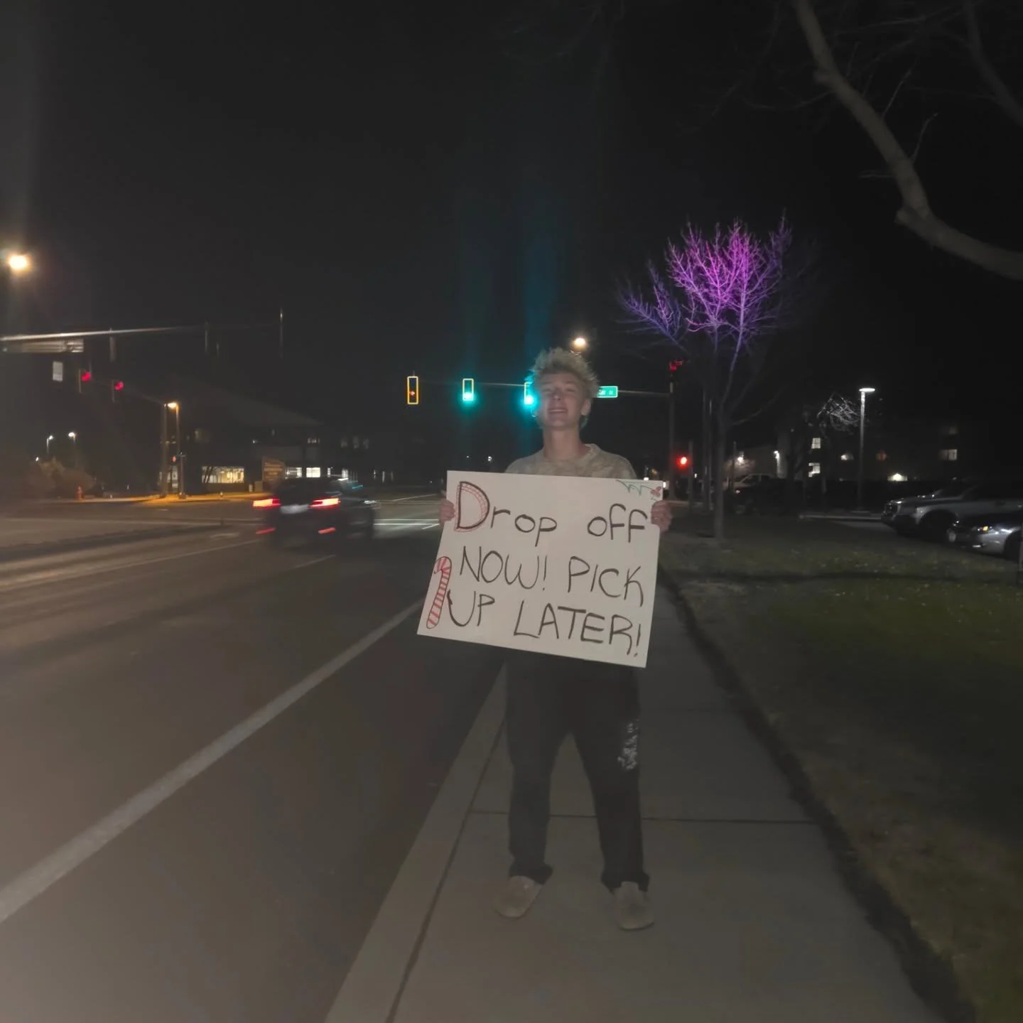 Wrapped up an amazing weekend! 🎁 Huge thank you to everyone who supported our fundraiser and to all the youth who showed up and worked so hard. We had so much fun! 💙✨