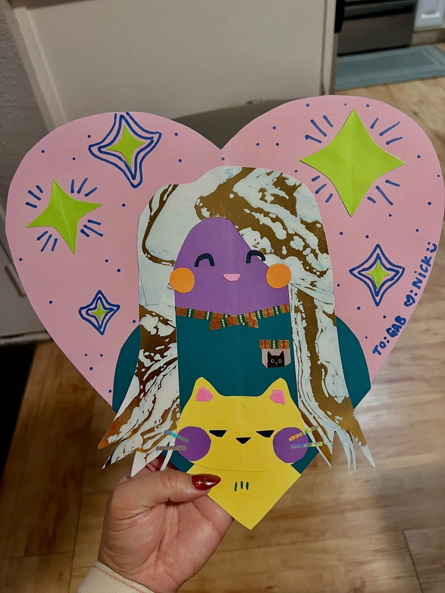 Saluden a Tit&iacute; 👋😊 
Haven&rsquo;t been drawing a lot lately but got to make paper portraits with my besties yesterday for galing-tines day 💖😂 Proud of how mine came out and loved all the ones we created for each other 🥹🫰🏽
Fun fact we are
