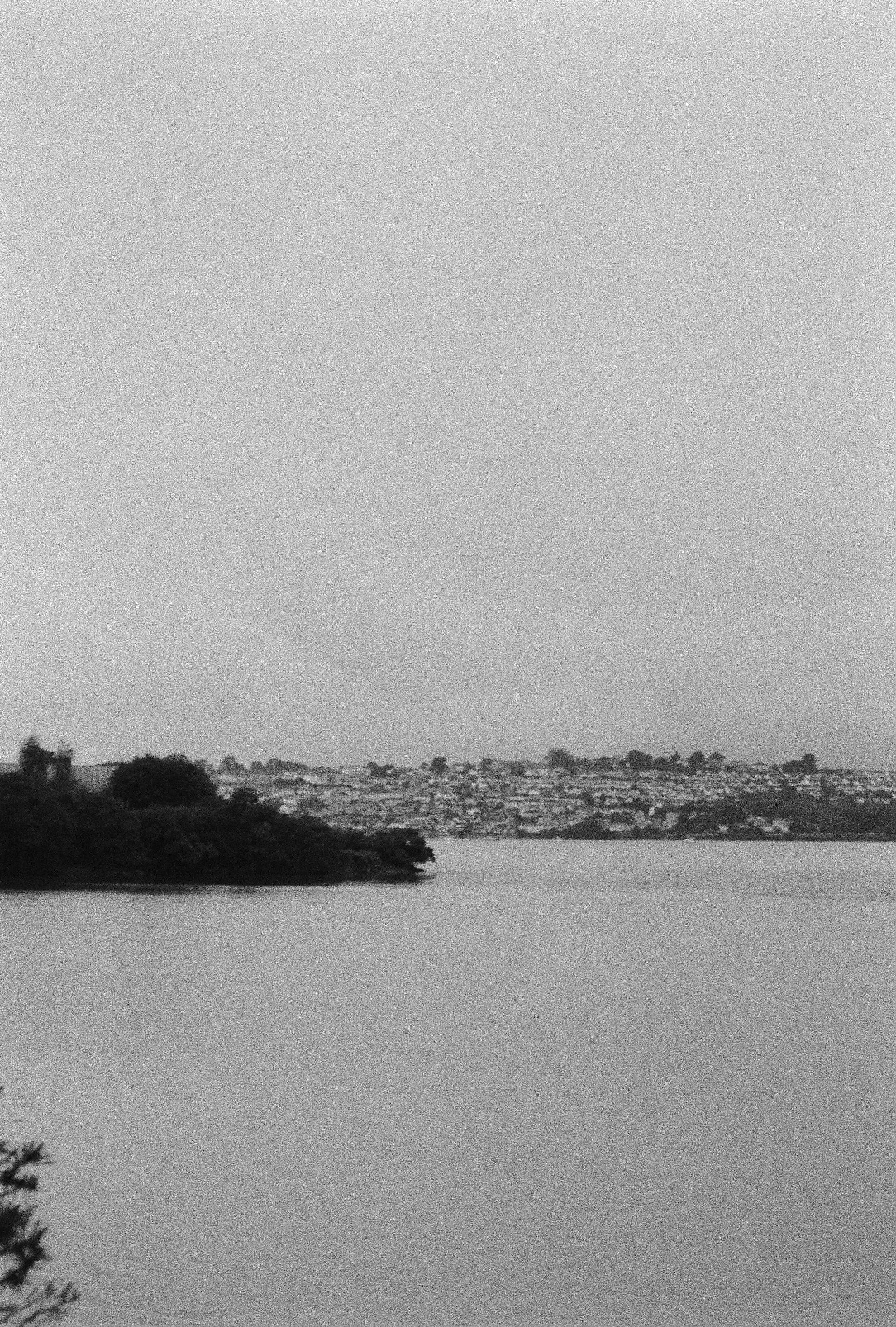 K400B HP 020925 Torn (10) Nikon Zoom 200 AF.jpg