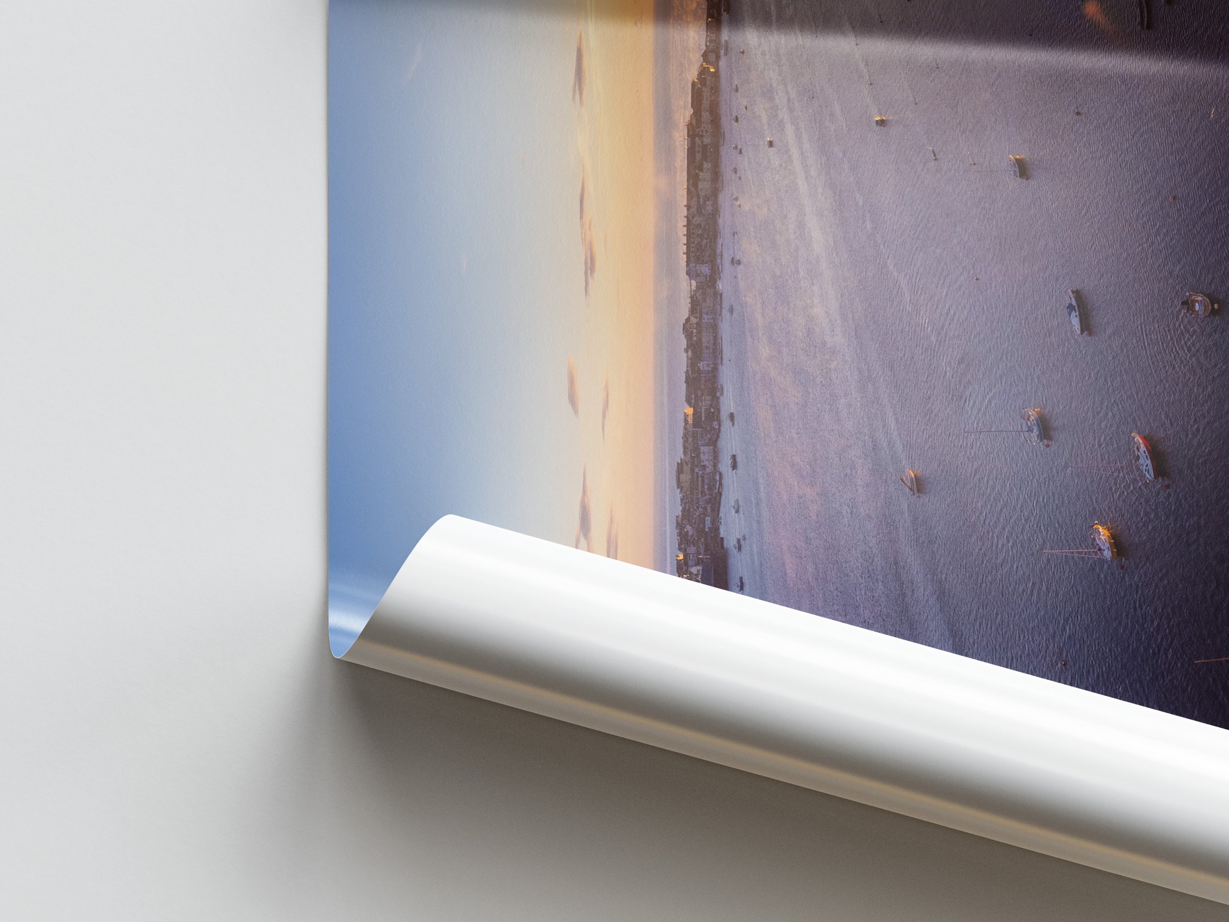 Poster_Close-up_1.jpg