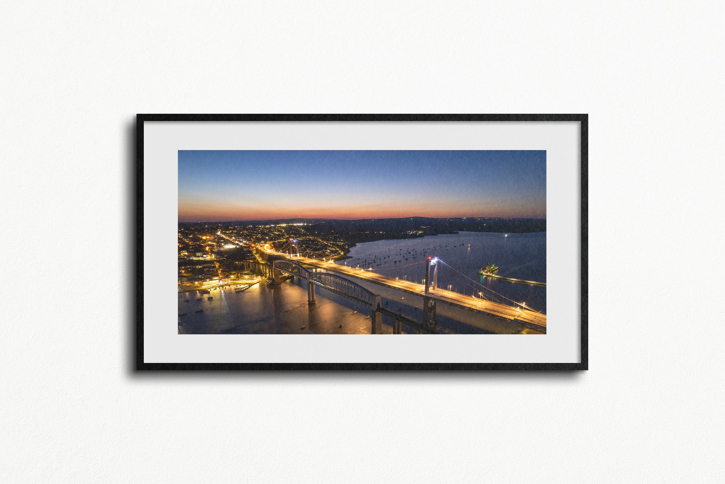 picture frame_02.jpg