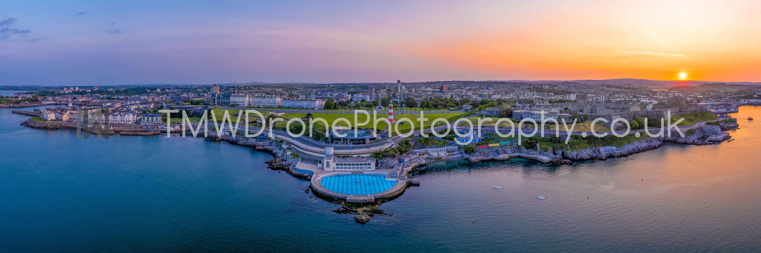 Plymouth Hoe 41 HDR Pano_WM.jpg