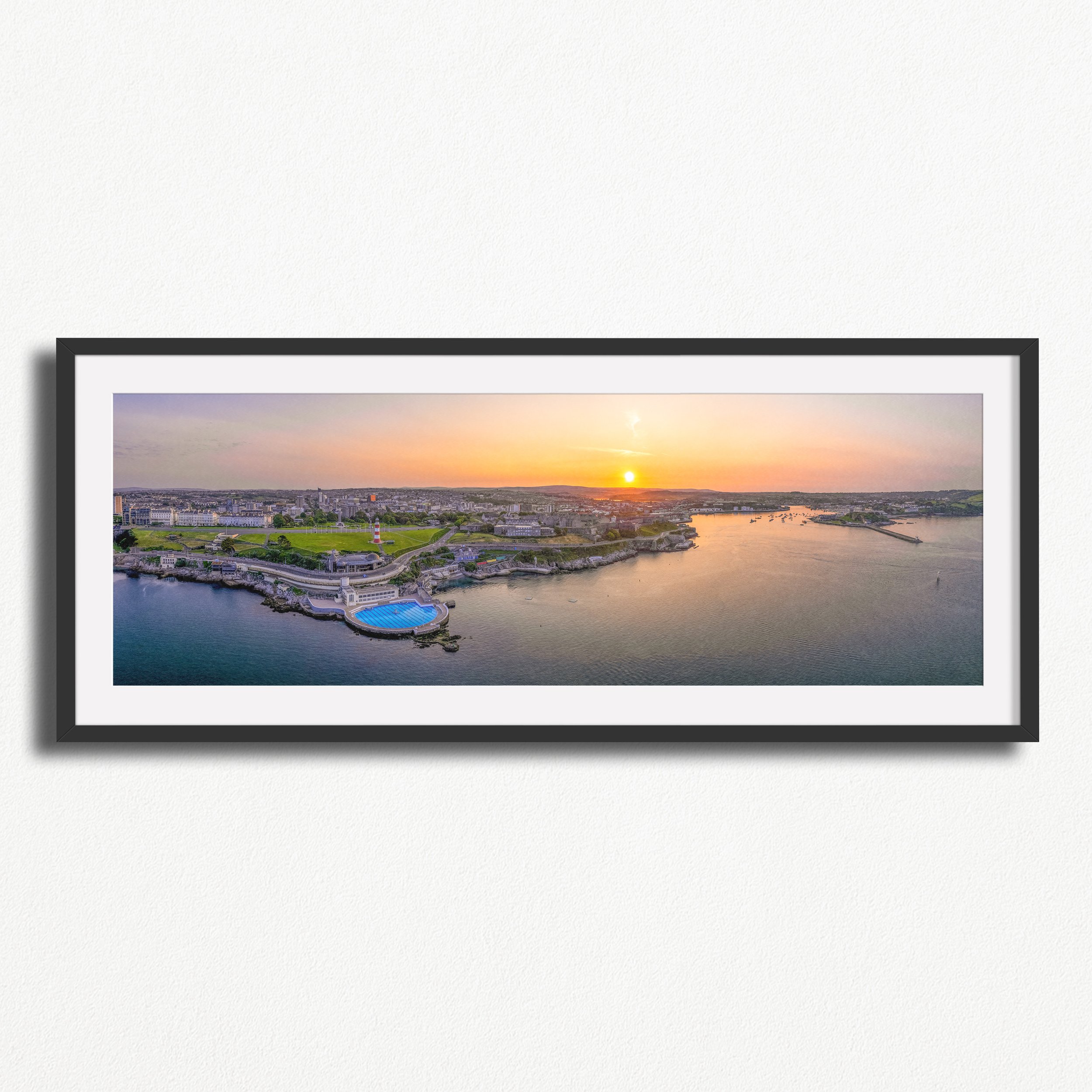3x1 Frame Mock Up.jpg