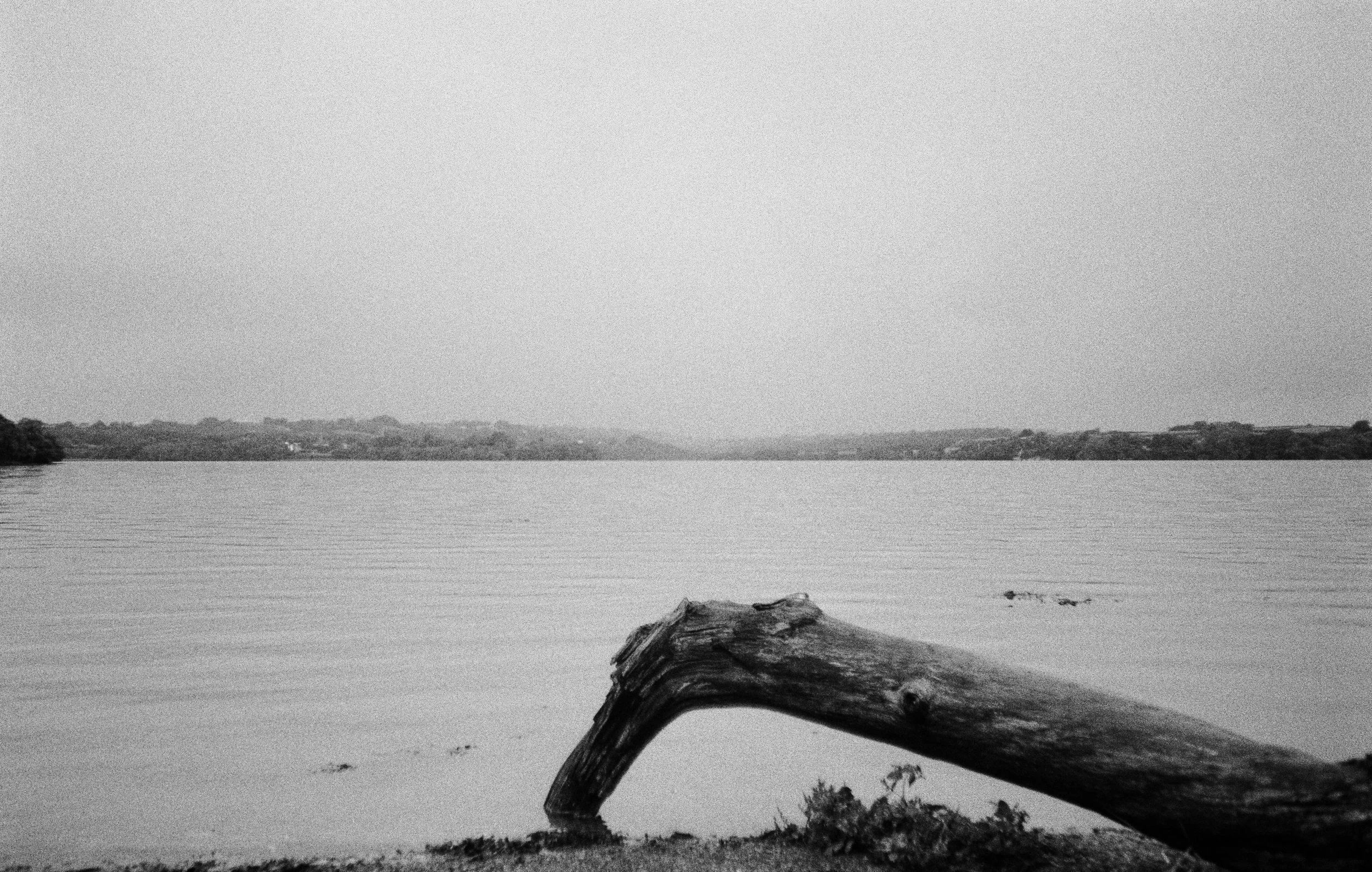 K400B HP 020925 Torn (8) Nikon Zoom 200 AF.jpg