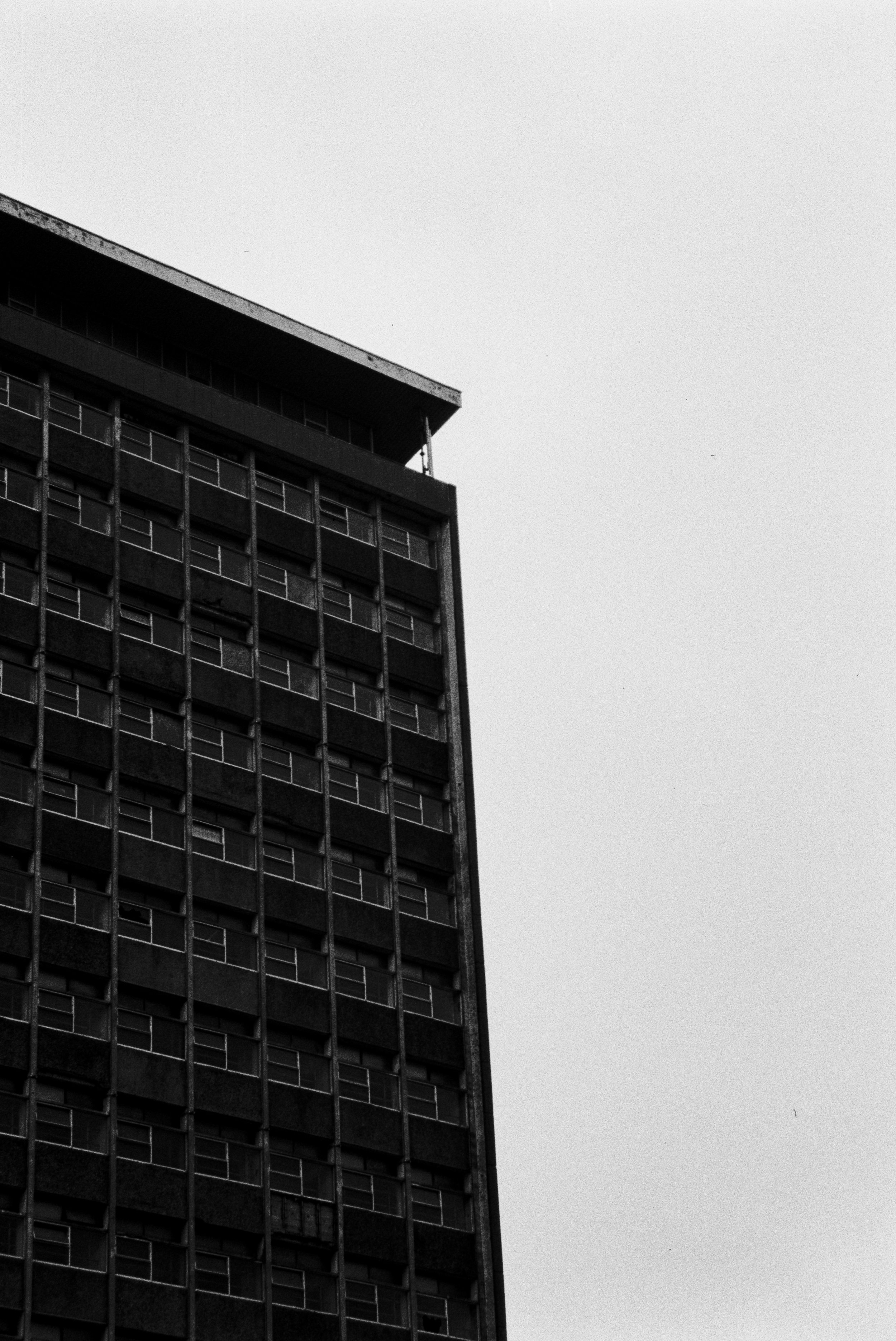 K100 A 010226 (20) Pentax MZ-50 35-80mm.jpg