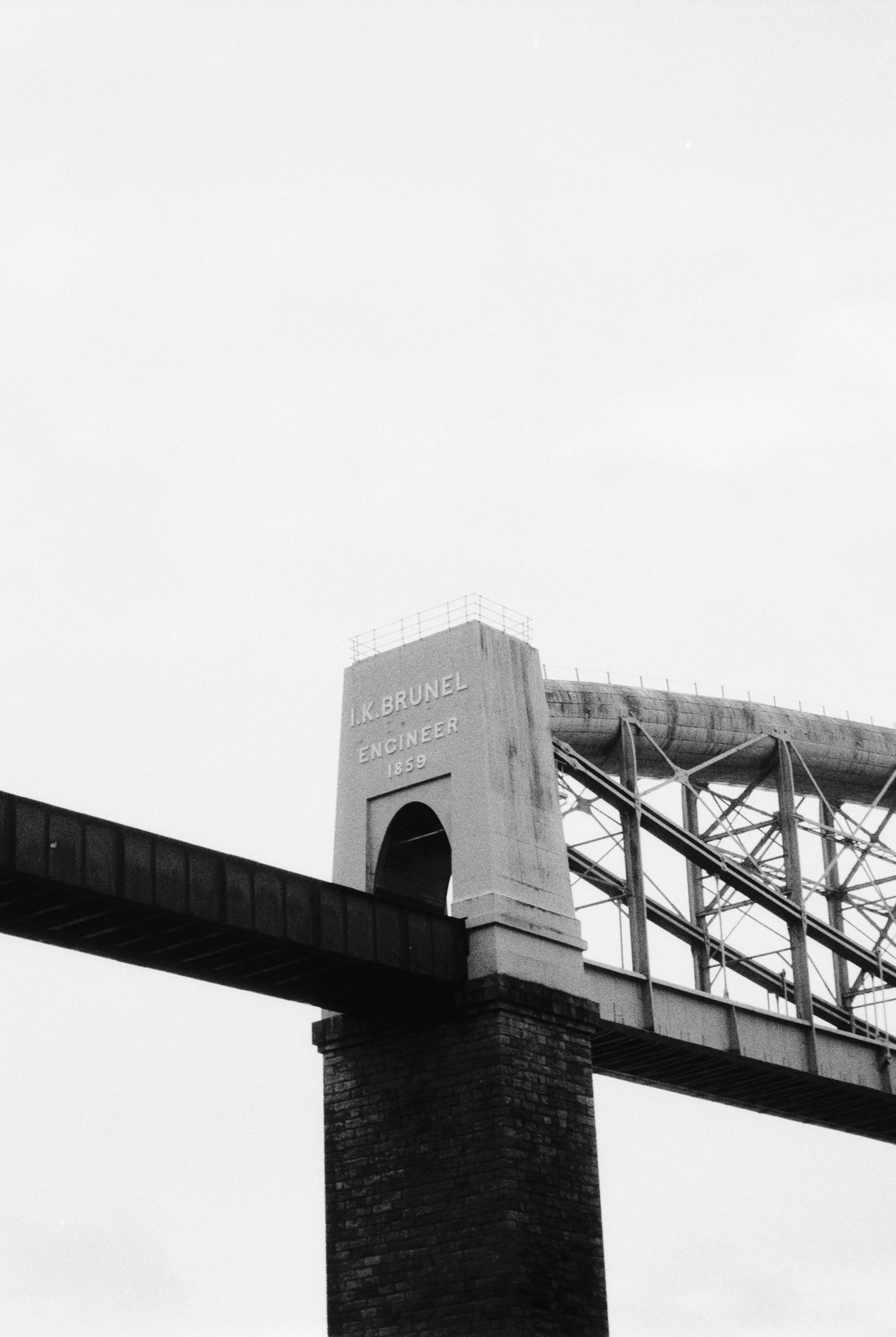 Kentmere 200 A 061225 (4) Minolta 150 Riva Zoom.jpg