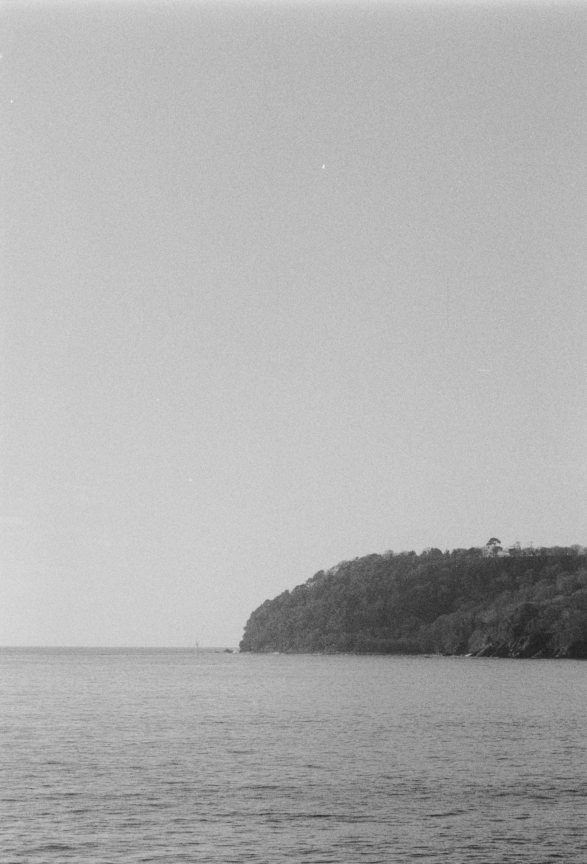 K400 A 101225 (10) Yashica 230 AF 35-70mm.jpg