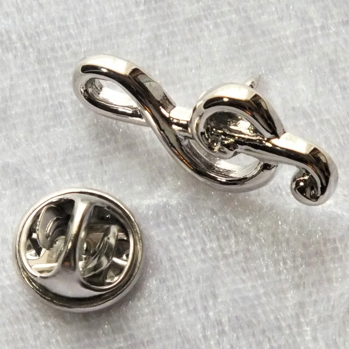 Treble Clef Pin Badge
