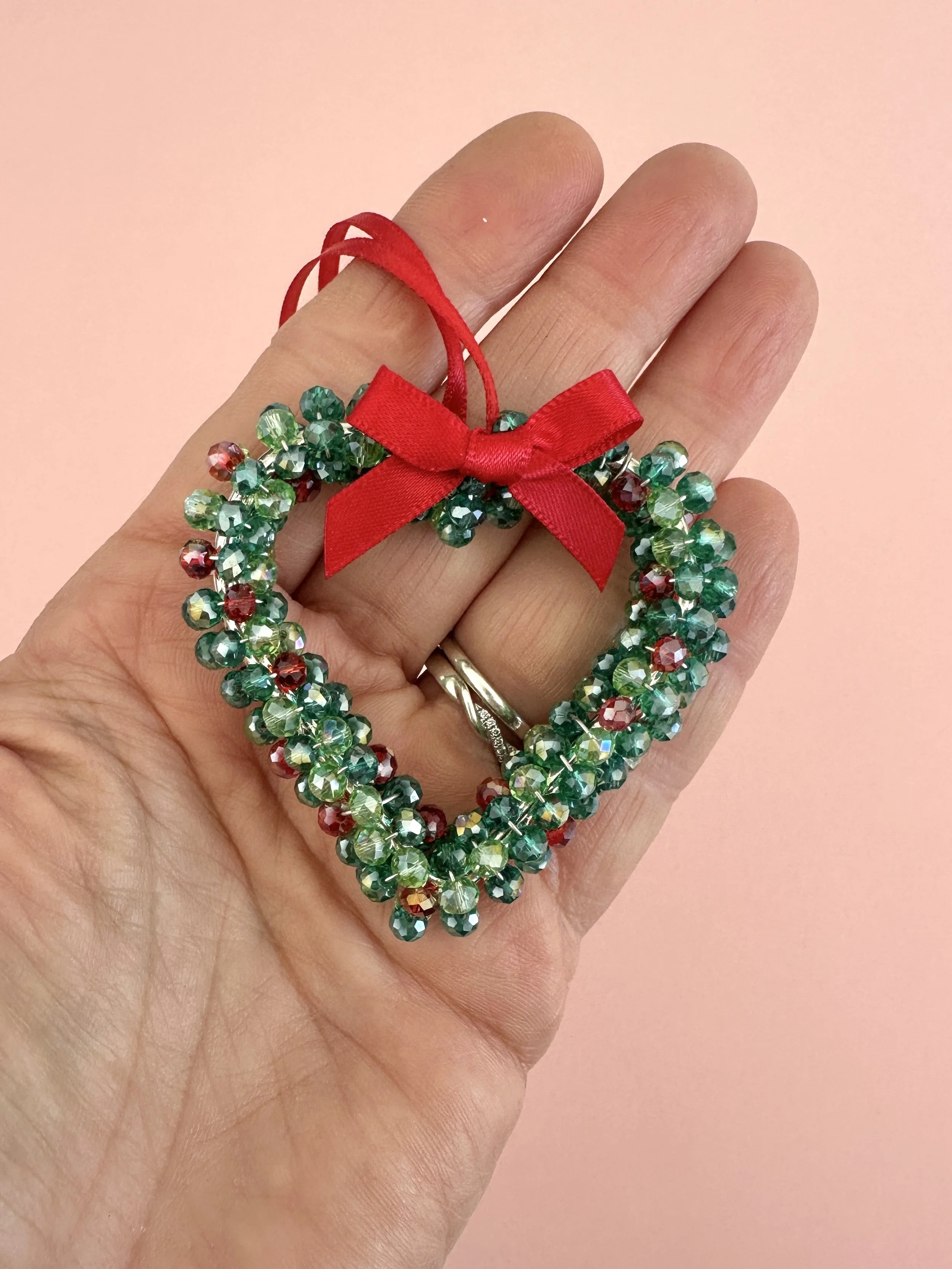 Green heart wreath christmas decorationIMG_3268 4.JPG