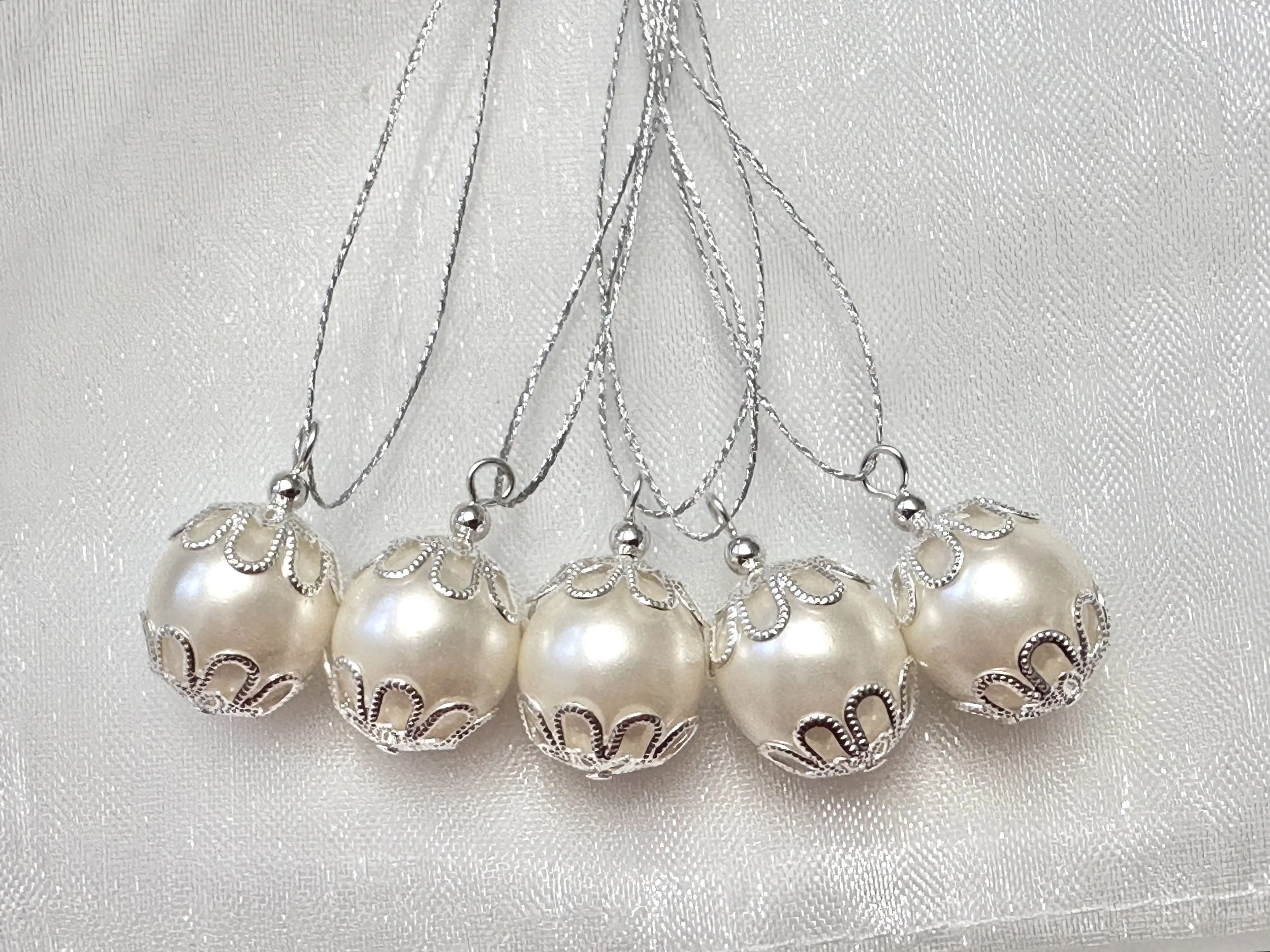 Mini Pearl Bauble Set