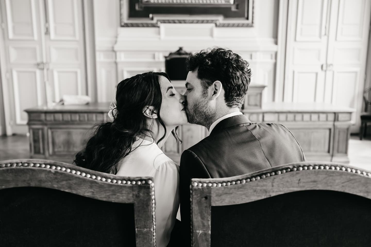 Wedding Day !
👰🏻&zwj;♀️🤵🏻&zwj;♂️ G&amp;P 25/03/23
📍Paris.
Un mariage intimiste pour leur civil .
H&acirc;te de les retrouver en septembre pour la partie 2 🥰.
_____
#mariage #wedding #loveandwildhearts  #realwedding #love #inspiration #bride #br