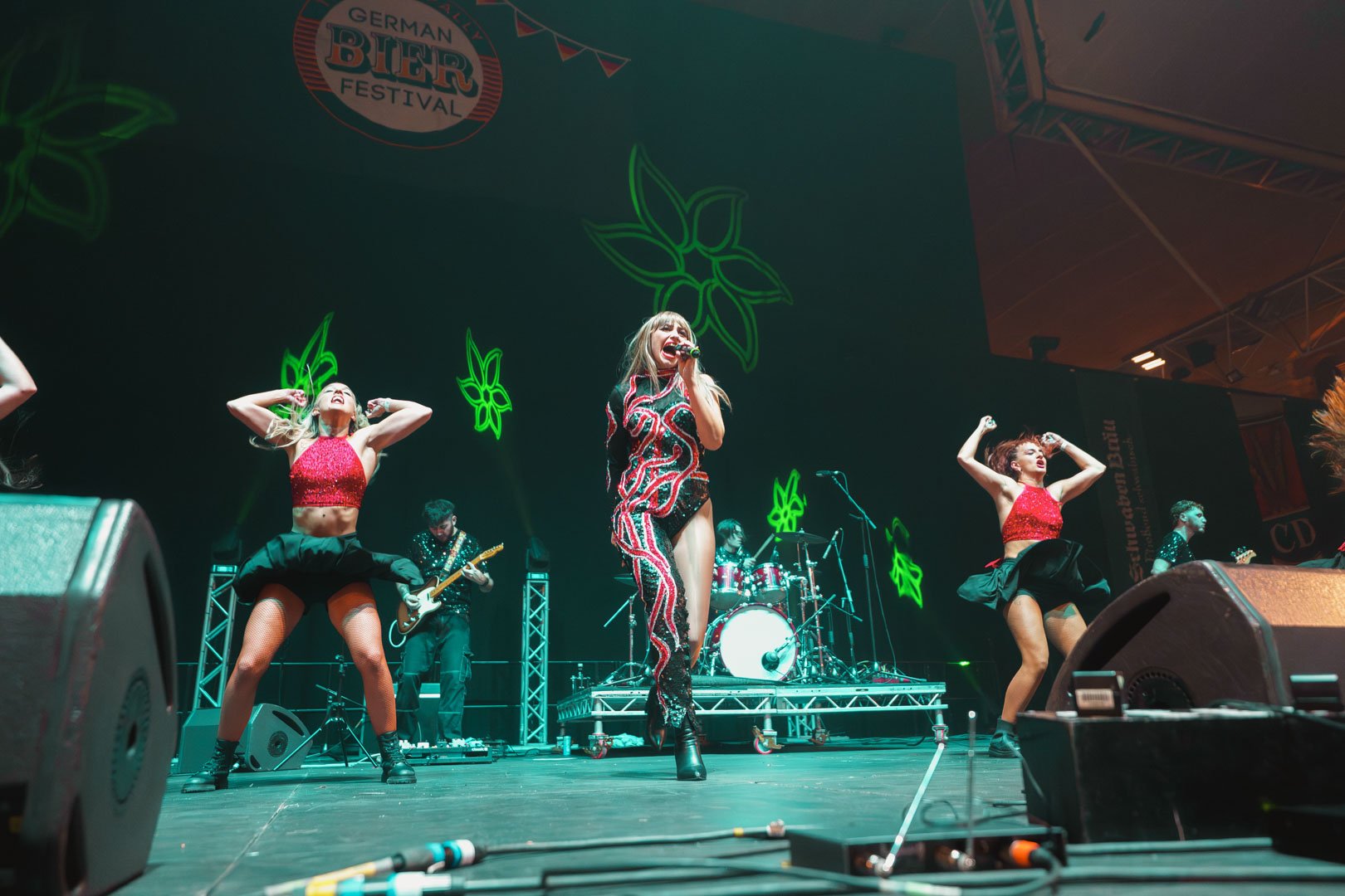taylorswifttribute-gig-fr-jlmedia-42.jpg