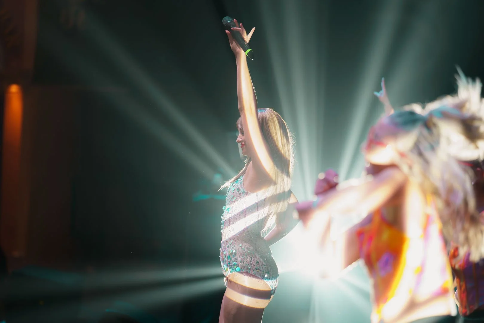 taylorswifttribute-gig-fr-jlmedia-18.jpg
