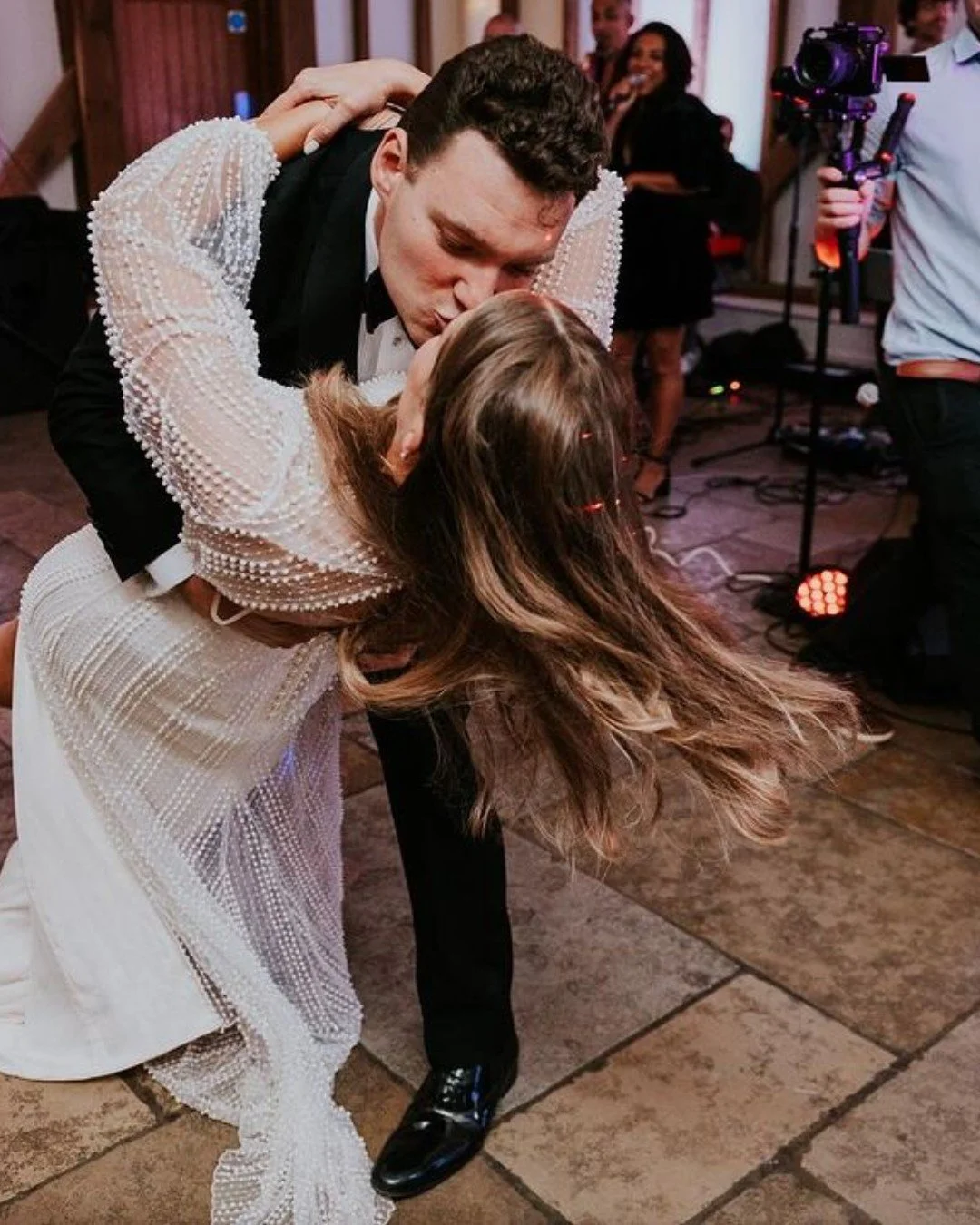 An incredible day celebrating Katie and Ryan at @brookfieldbarn in West Sussex. Thank you for letting us be part of your special day 🤍🎶✨

📸 Captured beautifully by @gingersnaps_photography_katy

#soulbands #weddingplanning #weddingentertainment