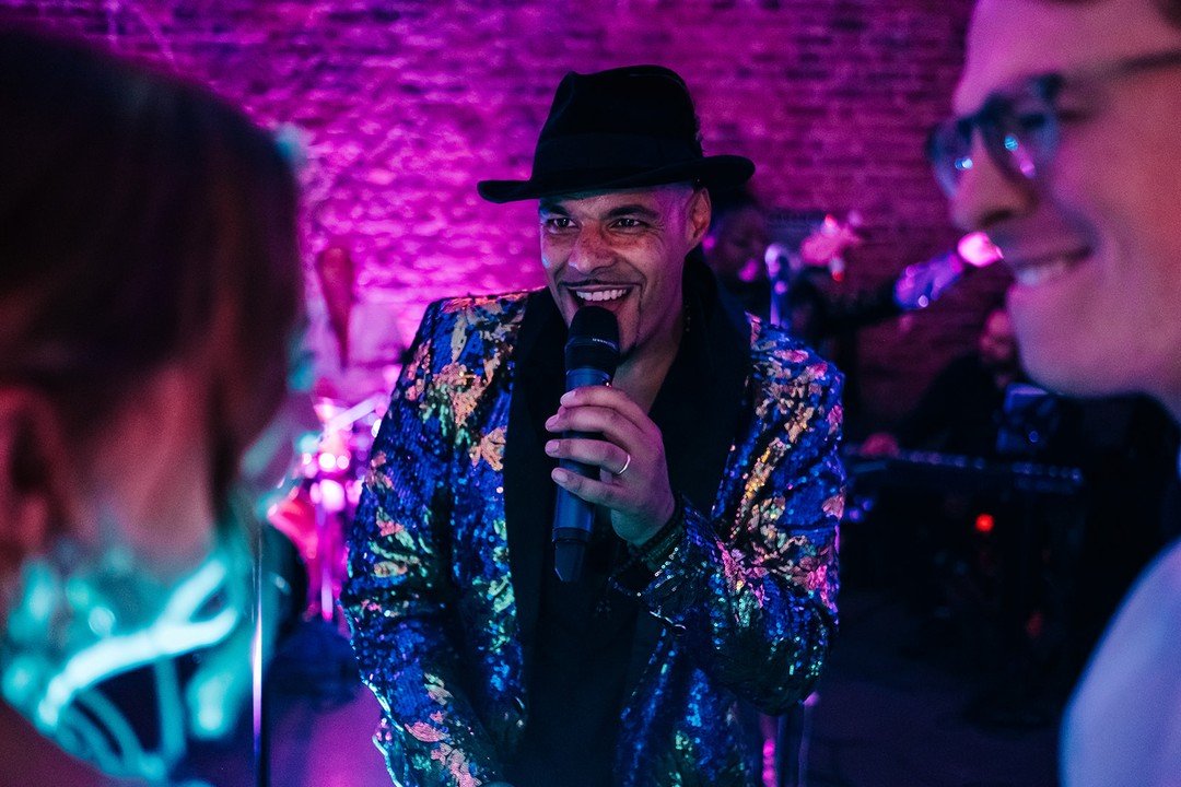 Thank you Emma and Seb for these amazing photos and review! @shoreditchstudios, London 😍🎹🎤🥁🎷🎸
 
"Absolutely incredible and really made our night. Serious fun, great energy and lovely people".
⭐⭐⭐⭐⭐

📷: @kristianlevenphoto