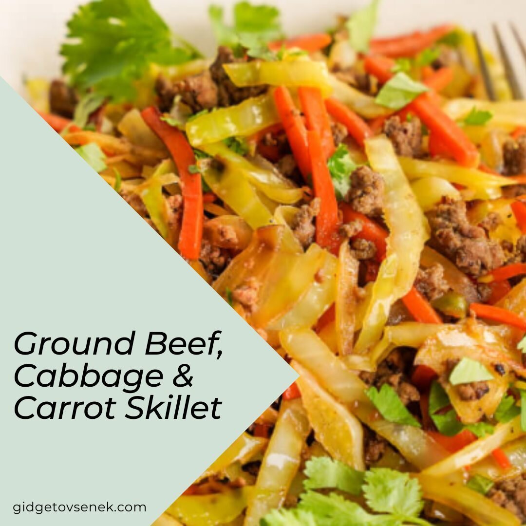 Ground Beef, Cabbage &amp; Carrot Skillet⁠
⁠
4 SERVINGS ⁠
⁠
🥕 INGREDIENTS:⁠
⁠
2 tbsp Extra Virgin Olive Oil⁠
2/3 Yellow Onion (diced)⁠
2 Garlic (clove, minced)⁠
1 lb Extra Lean Ground Beef⁠
4 cups Green Cabbage (thinly sliced)⁠
2 Carrot (medium, jul