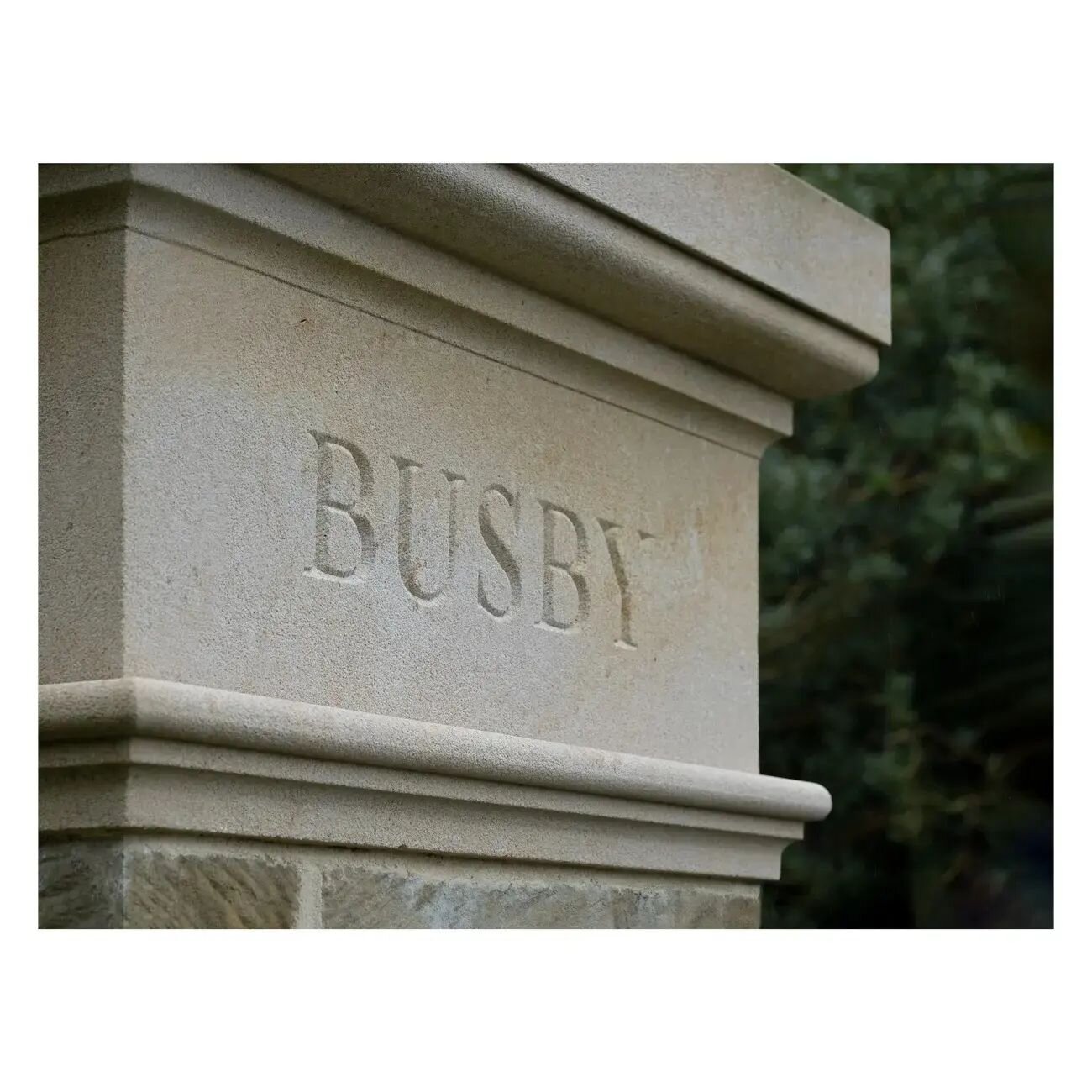 New Entrance gates and pillars at Busby Hall. See last image for 'as before'⠀
⠀
⠀
#traditional #tradition #detail #detaileddesign #architecturaldetail #heritage #design #listedbuilding #elainegrahamlimited #architecture #beforeandafter #transformatio