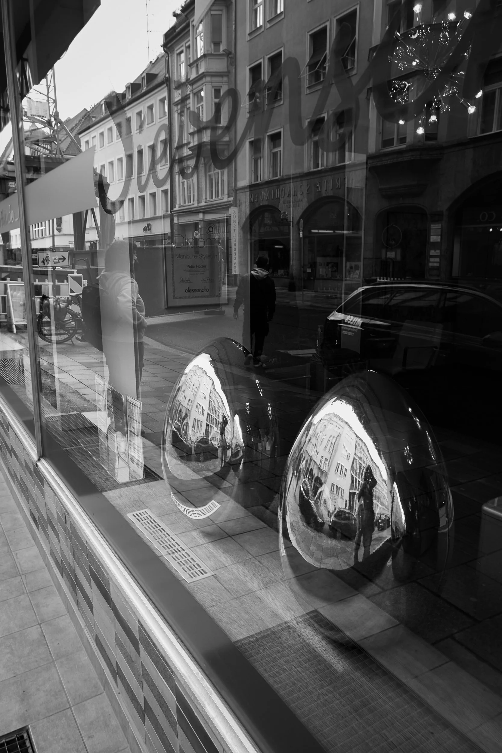 20220406-092842-LeicaLEICA Q2 MONO-Masters_Blog.jpg