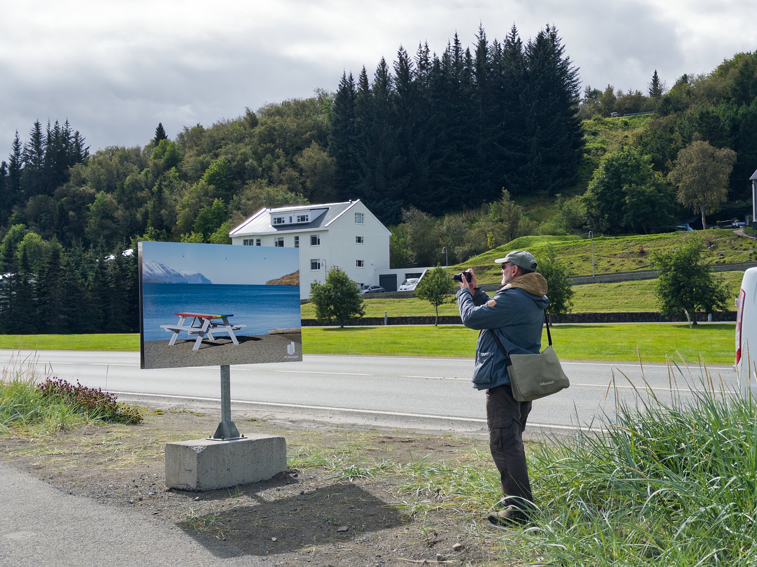Akureyri - the picnic table campaign