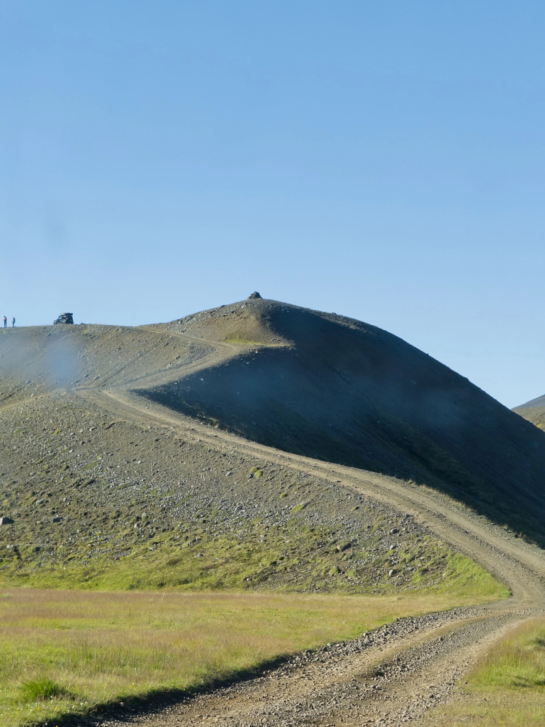 The bus is heading up this!