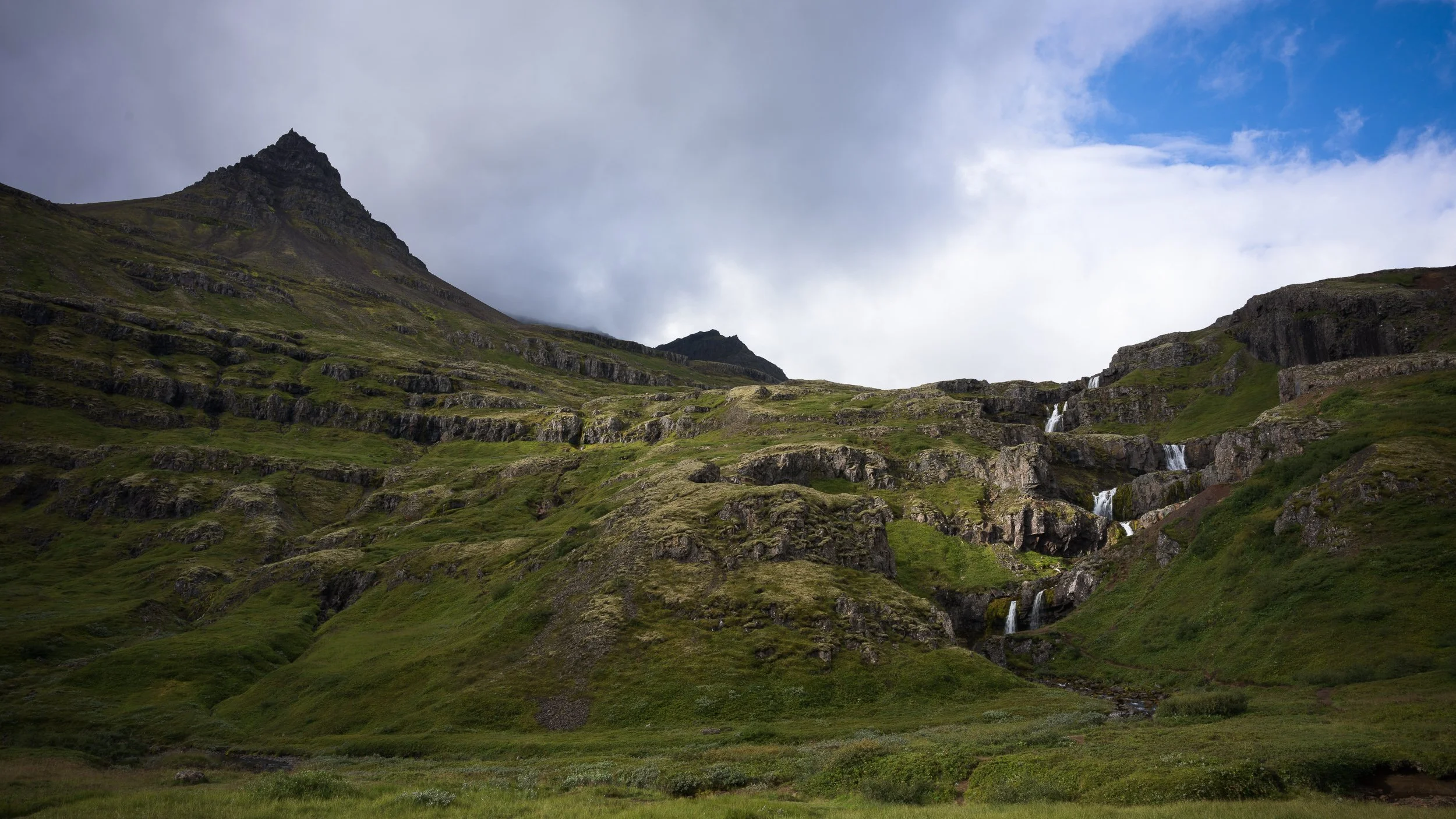 20250803-083549-HasselbladX2D 100C-B0001601_Blog.jpg