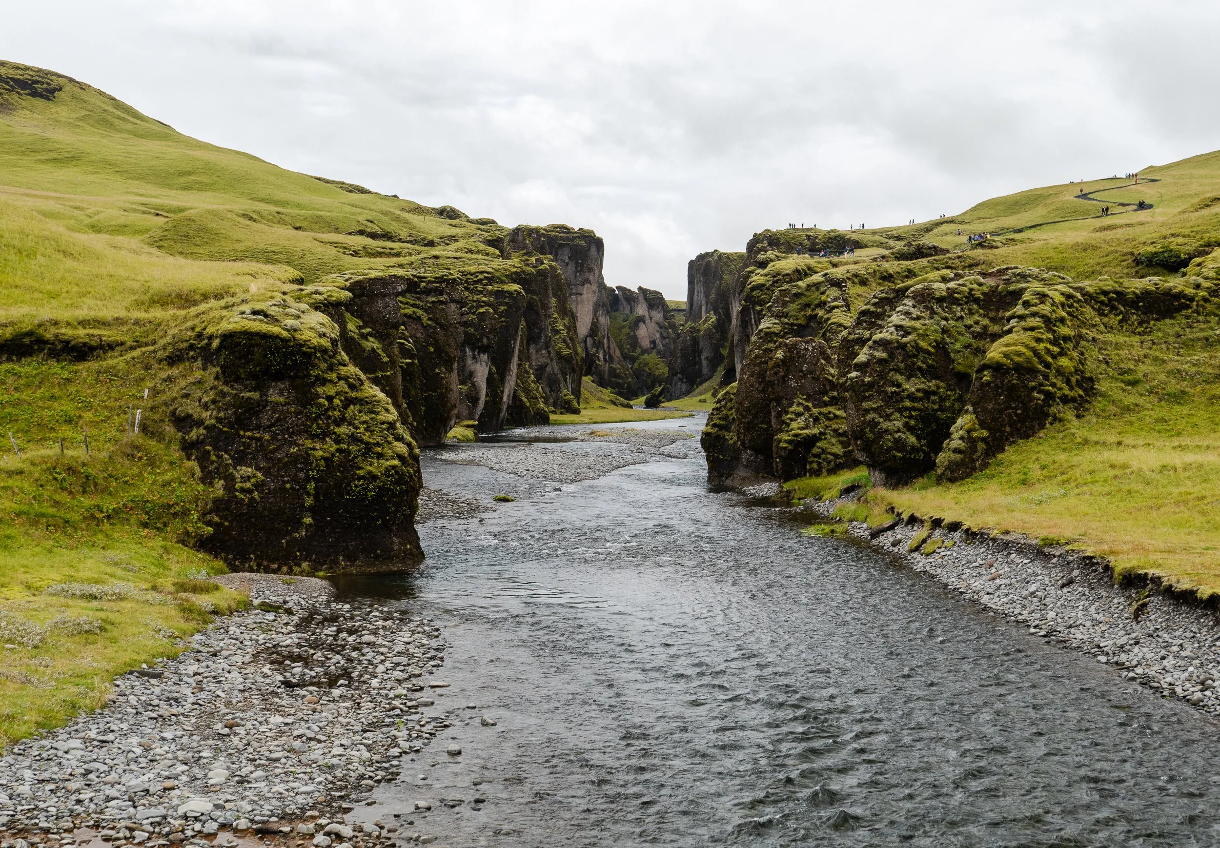 Fjaðrárgljúfur Canyon