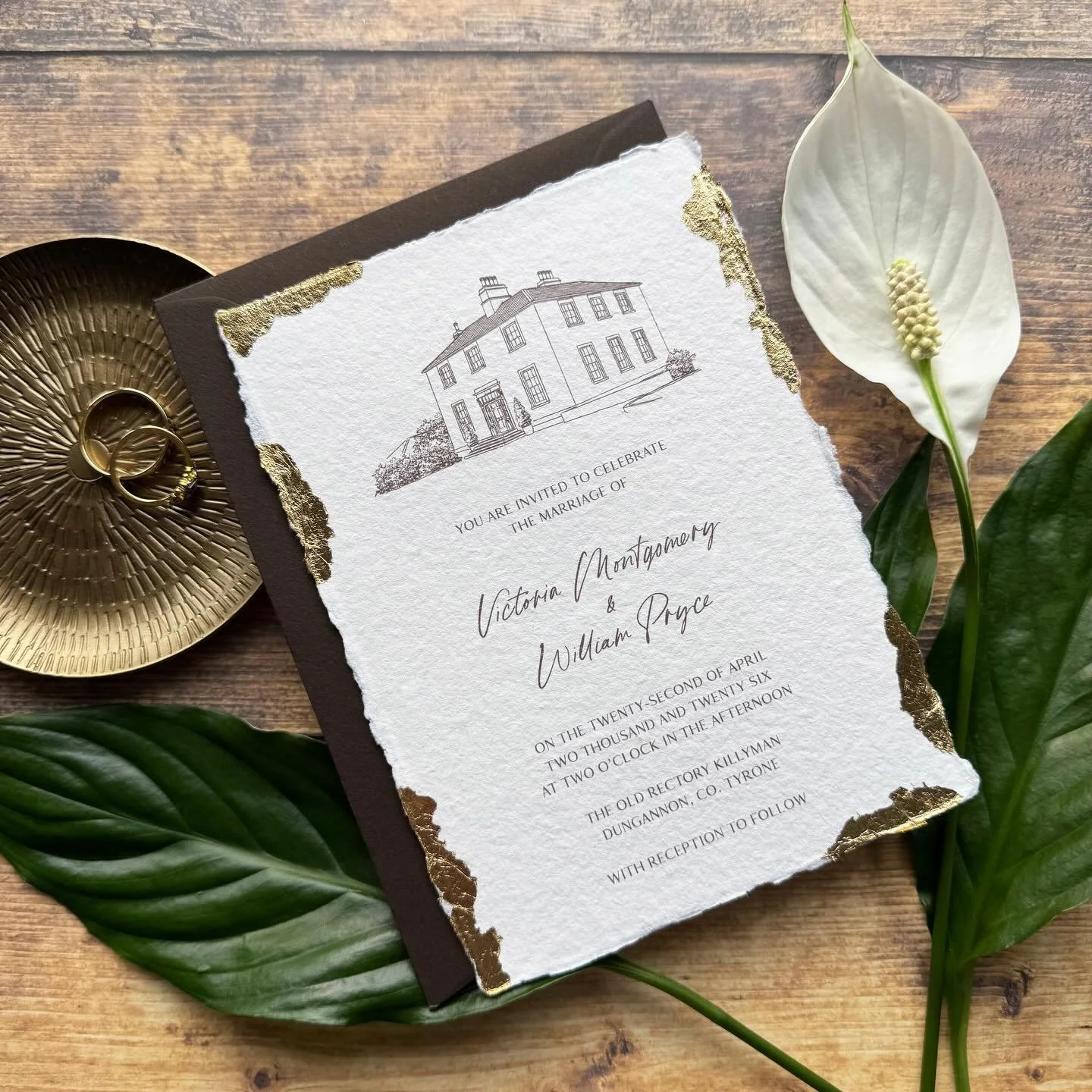 VICTORIA - We&rsquo;re delighted to share our newest arrival, the Victoria suite. Featuring a bespoke venue illustration on handmade ivory paper, with gold leaf detailing and a cocoa toned envelope, it&rsquo;s a little piece of luxury to hold in your