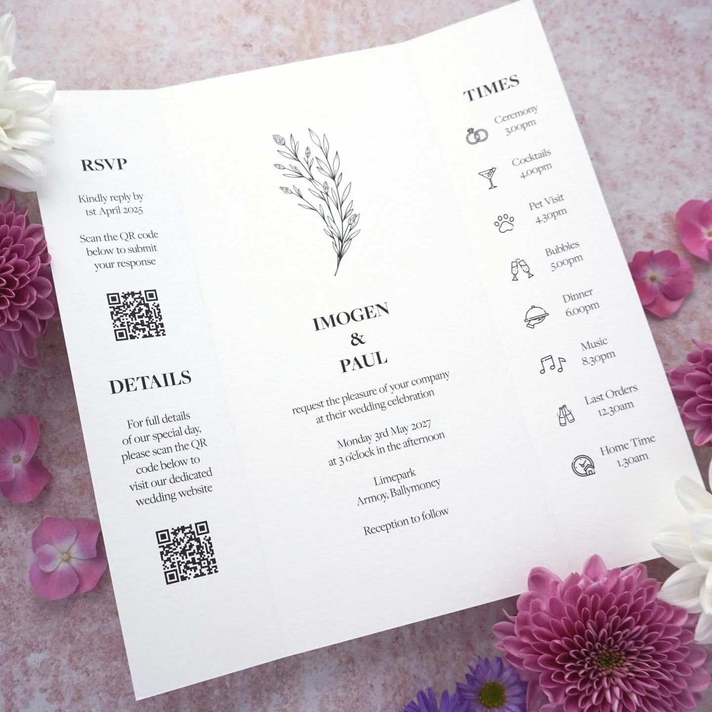 IMOGEN - Want all of your wedding information on one card? Look no further than the Imogen suite. This simplistic gatefold invitation lets you include all of the important details for your wedding day without sacrificing on style. The best part... ch
