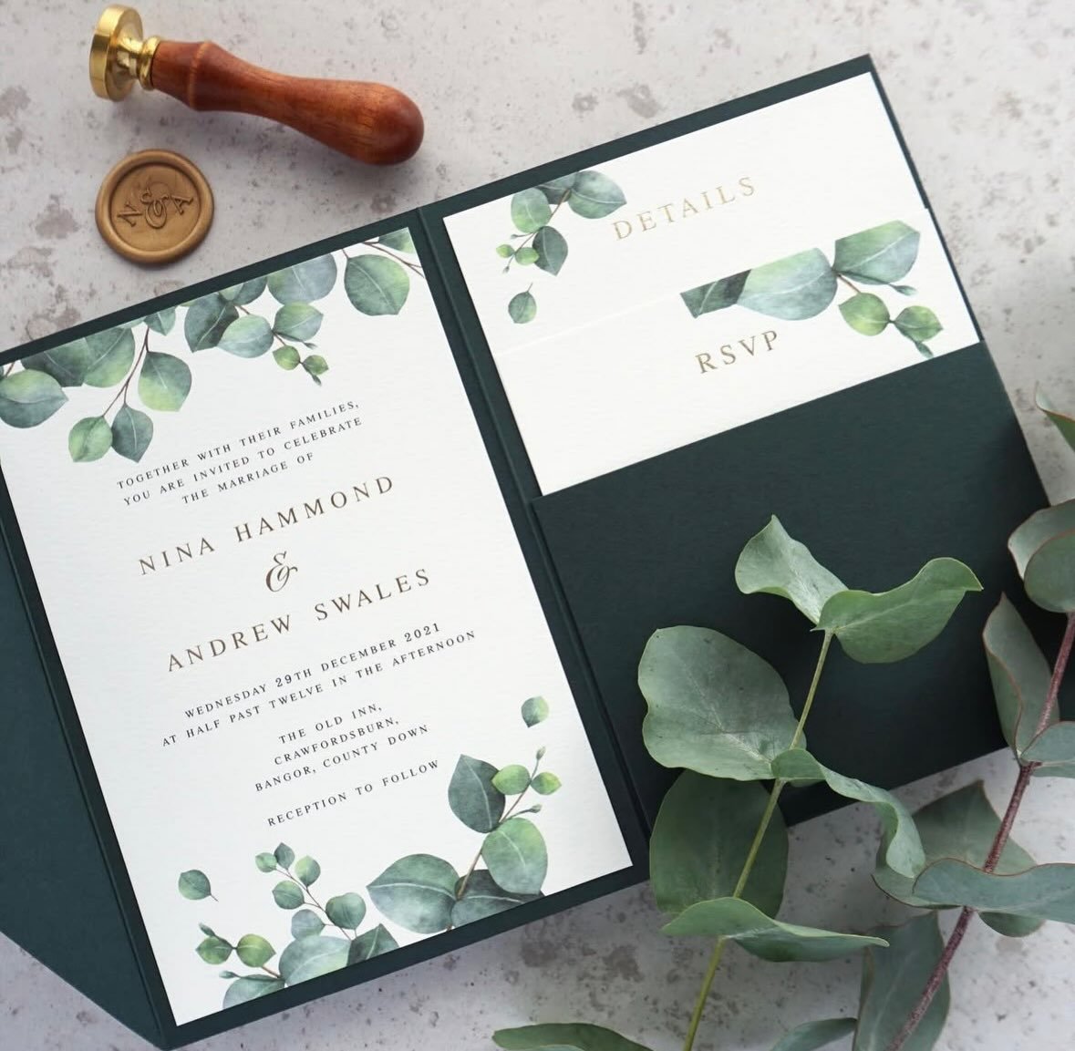 NINA - With three beautiful cards, each featuring luxury gold foil and housed in a Hunter green pocketfold; the Nina suite is a popular choice with couples all year round. This rich green pocketfold can be sealed with handmade wax seals, which can ev